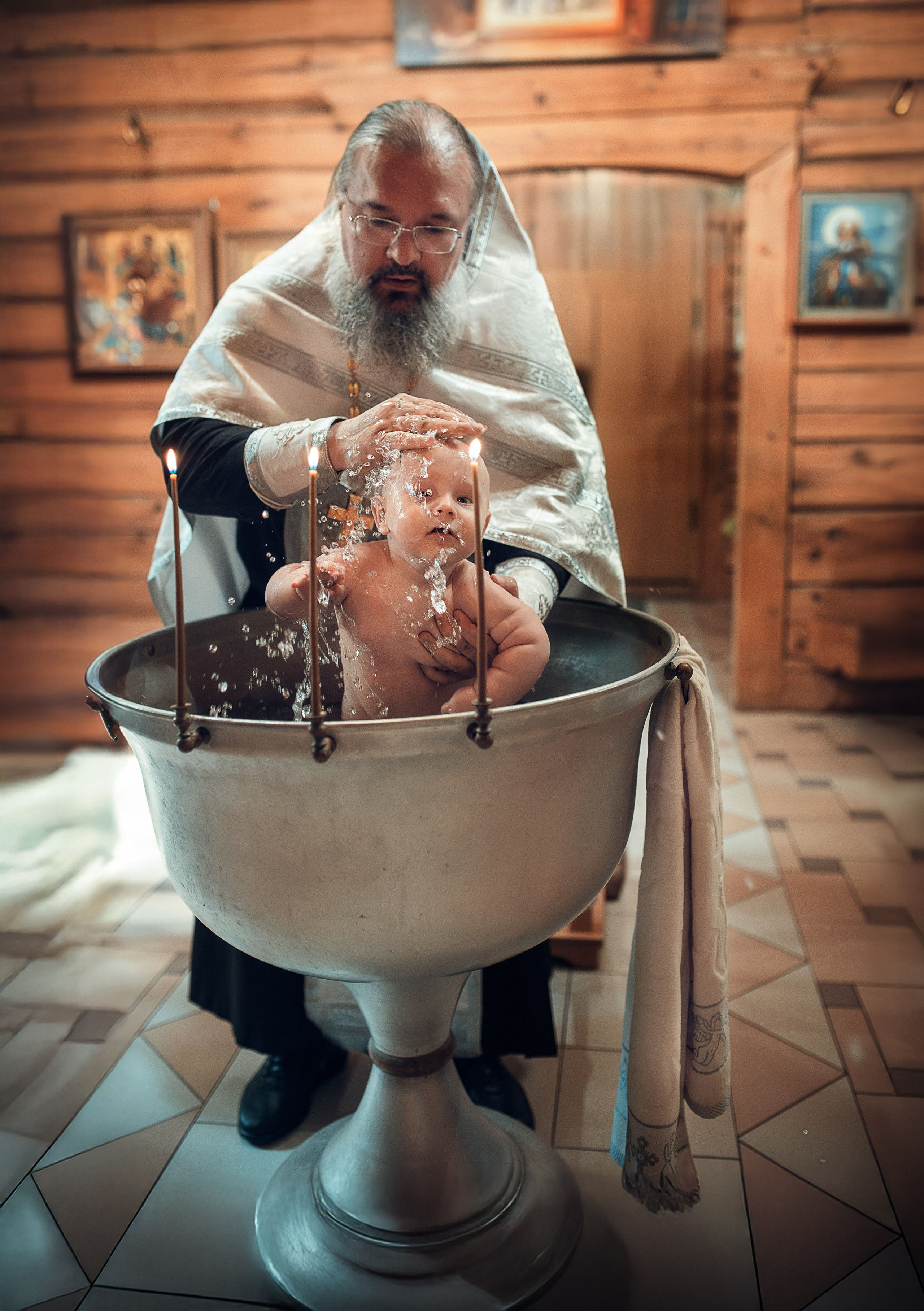 Фотосъемка крещения в Москве и Московской области, в Звенигороде