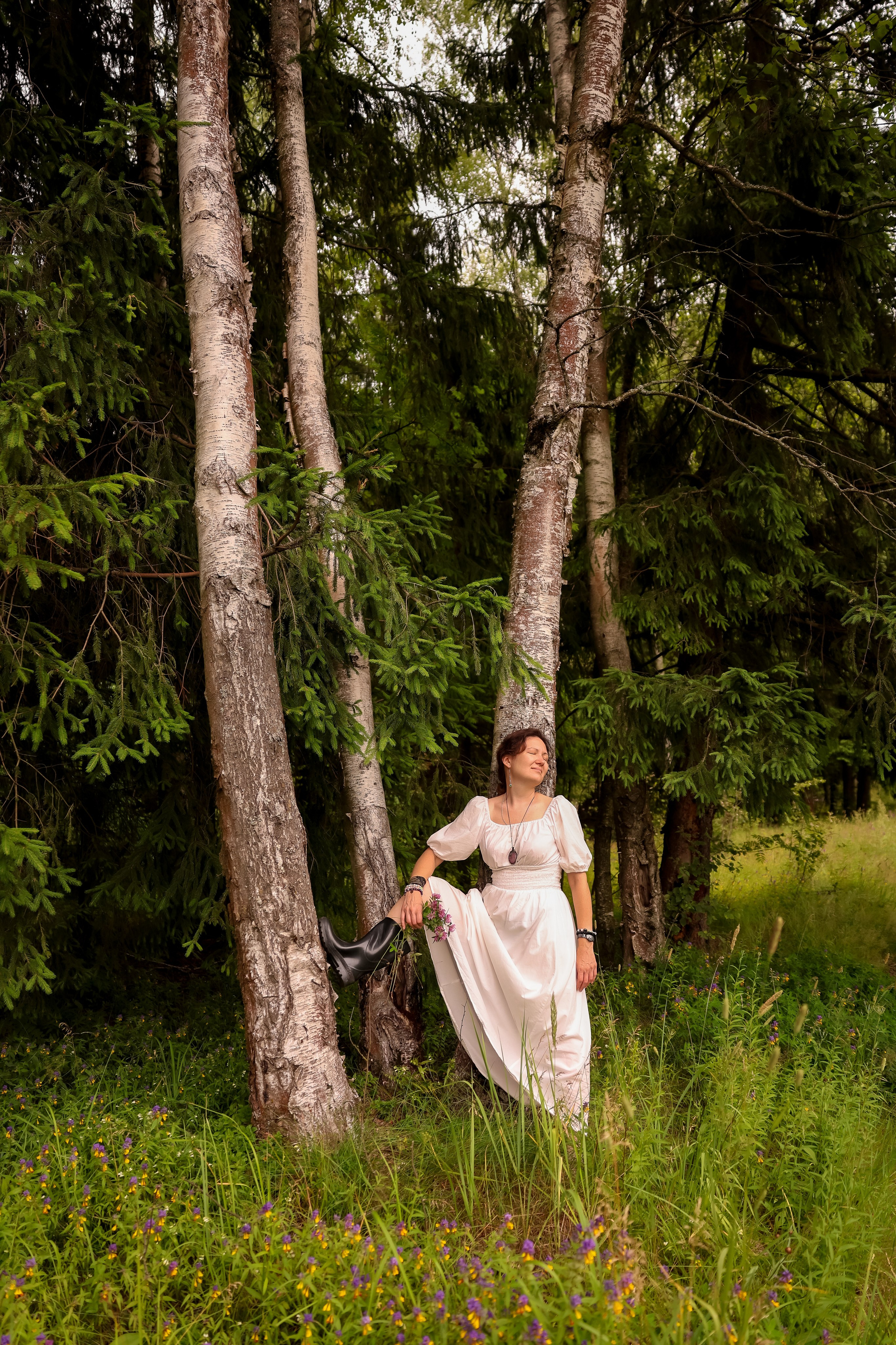 Ольга в лесу. Дарья Бухреева — фотограф, видеограф и фототерапевт. Москва и мир
