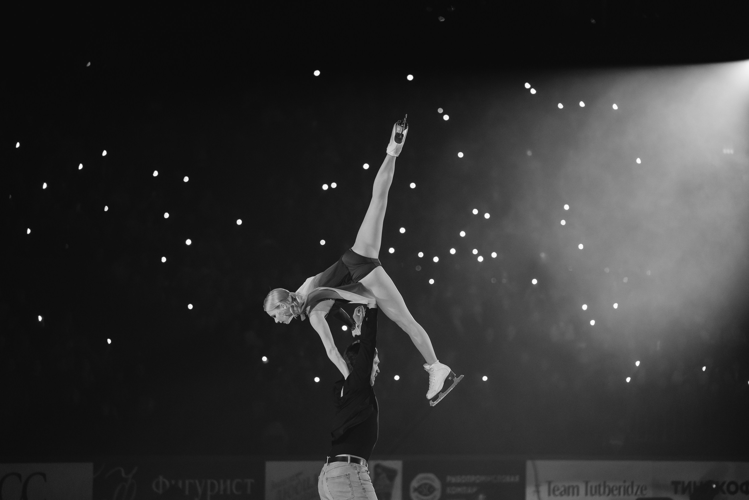 Шоу «Чемпионы на льду» в Новосибирске. Воробьева Ксения — Спортивный и танцевальный фотограф Новосибирск