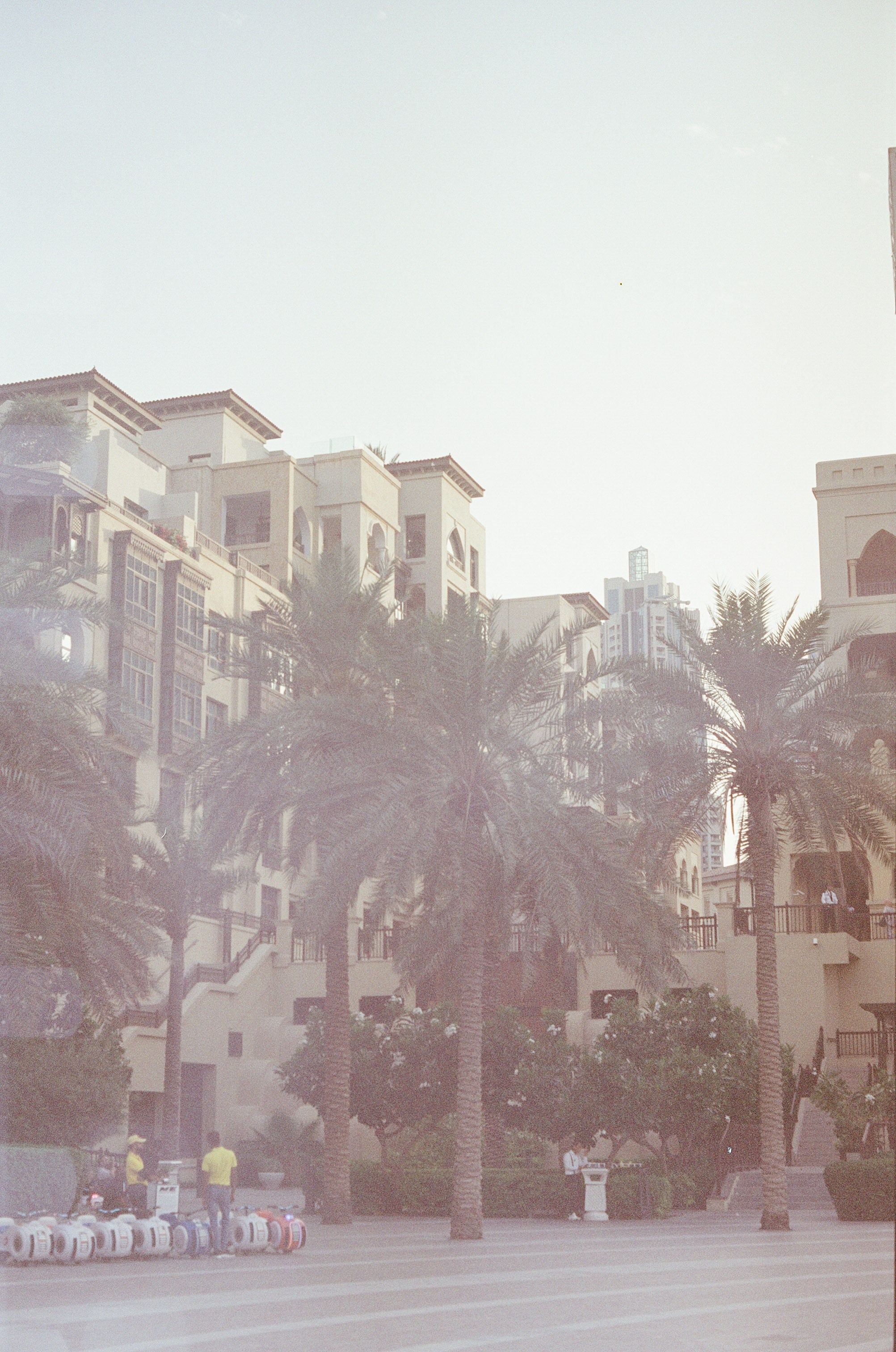 Dubai \ may 2024 \ film 35 mm. Коммерческий Фотограф Виктор Фоменых