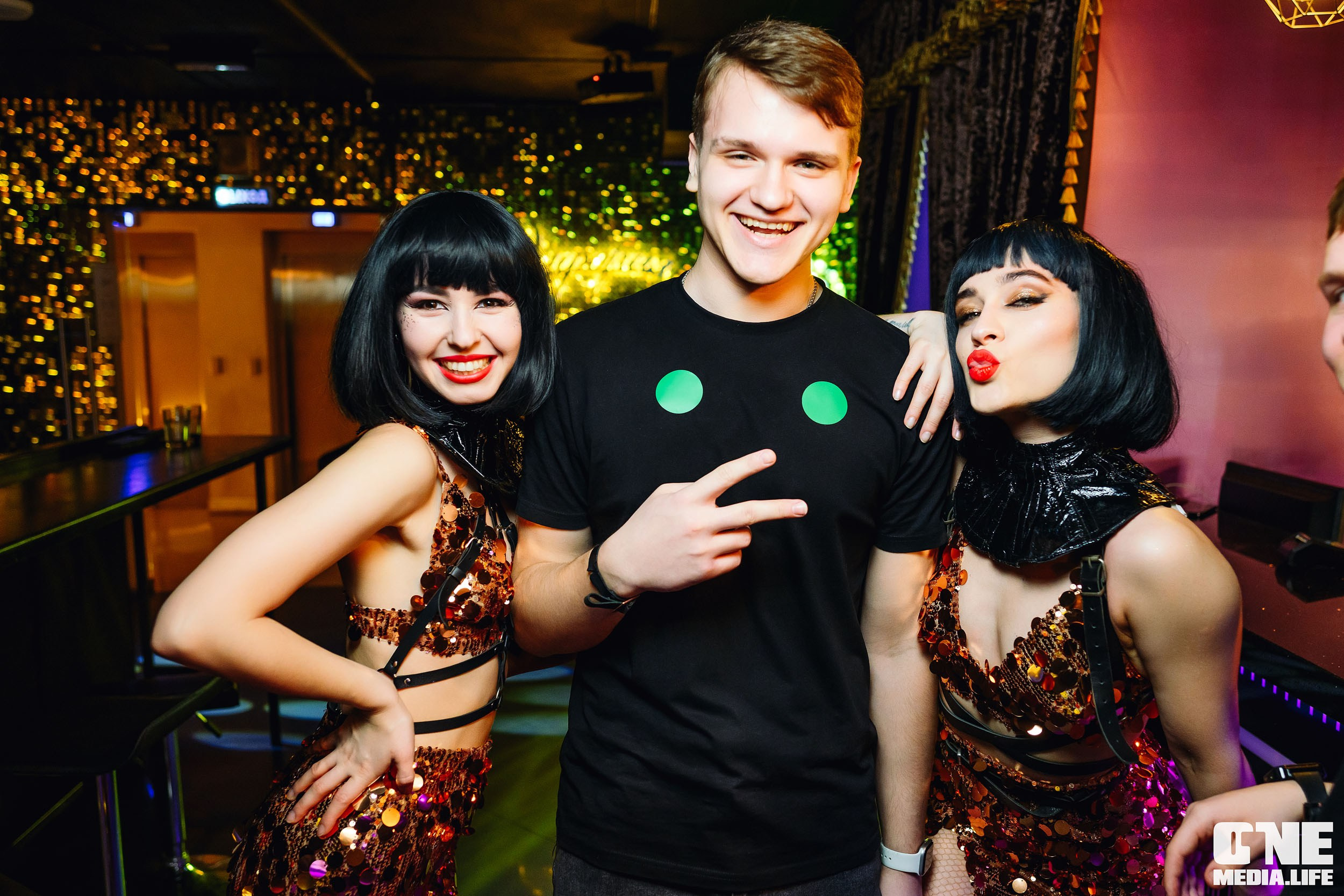 Фотоотчет из караоке-клуба Эйфория. One Media Life: фоторепортажи, фотоотчеты с мероприятий и заведений
