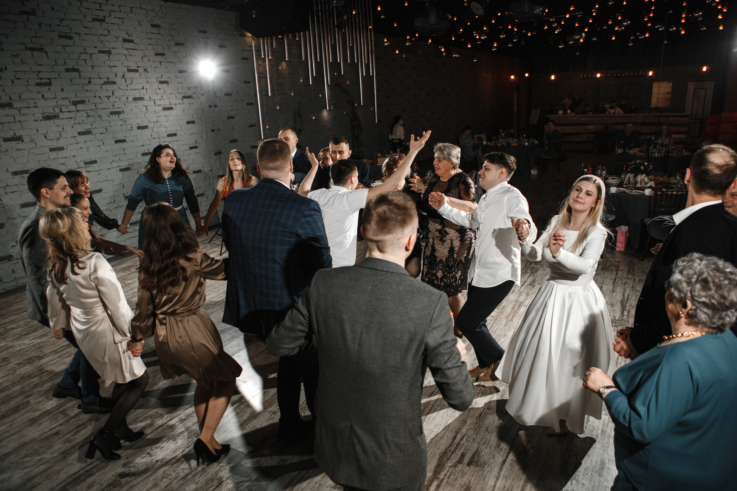 Свадебная съемка. Леонид и Ксения. Анонс. Galina and Nikita Bykovets, a wedding photographer and videographer duo in Germany