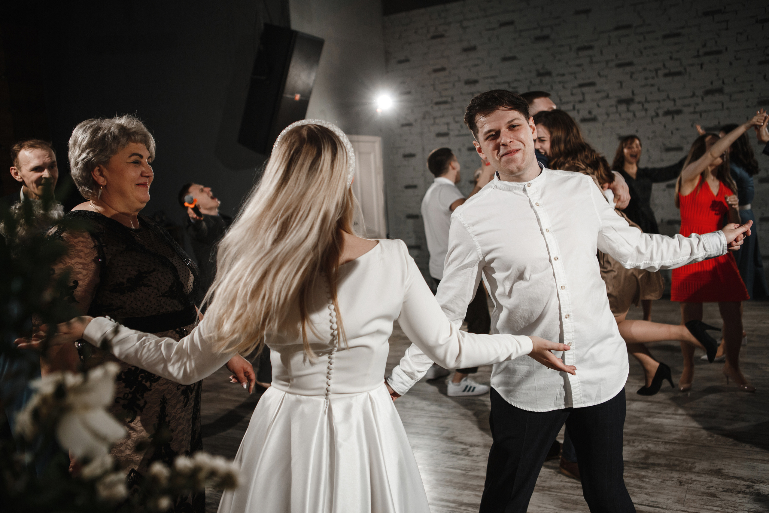 Свадебная съемка. Леонид и Ксения. Анонс. Galina and Nikita Bykovets, a wedding photographer and videographer duo in Germany