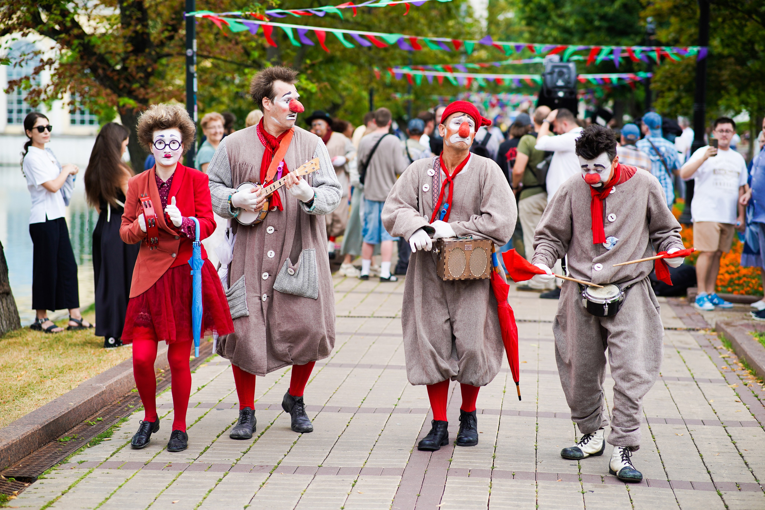 Театральные бульвары. ZAGLADIN Bureau