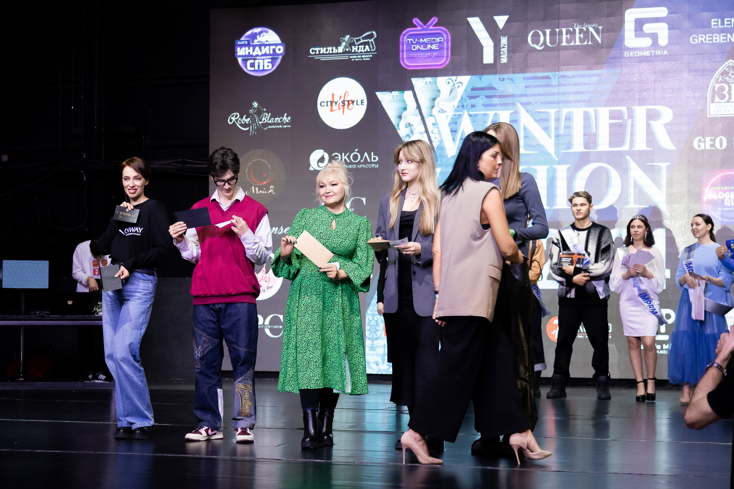 Репортажная фотосъемка события WINTER FASHION FEST 2024. Фотограф в Санкт-Петербурге — Сергей Петров