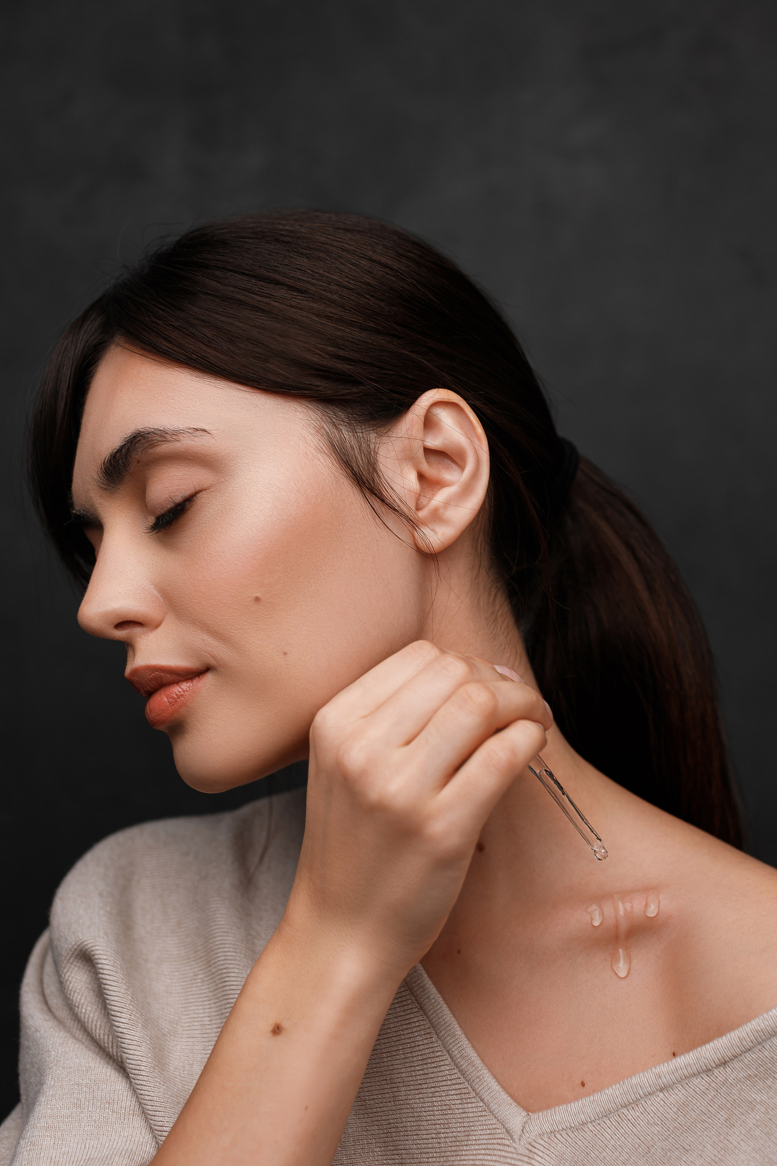 NEVELSKIN. Мария Стеклова контент фотограф и семейный фотограф в Омске и Тюмени