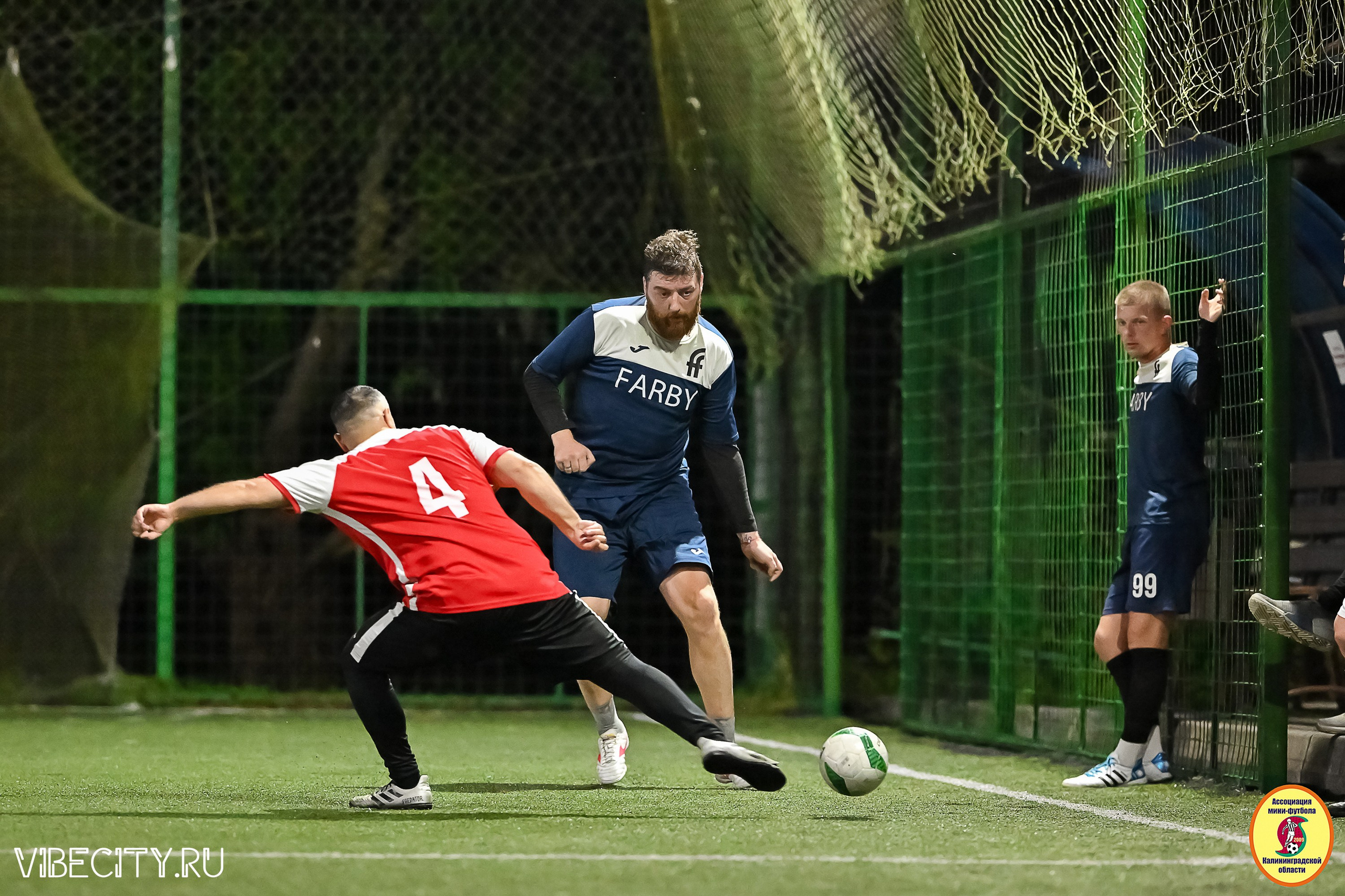 ИГРЫ МИНИ-ФУТБОЛЬНОЙ И КОРПОРАТИВНОЙ ЛИГИ. VIBECITY.RU Вайб Сити Ру Фоторепортажи Фотоотчеты Калининград