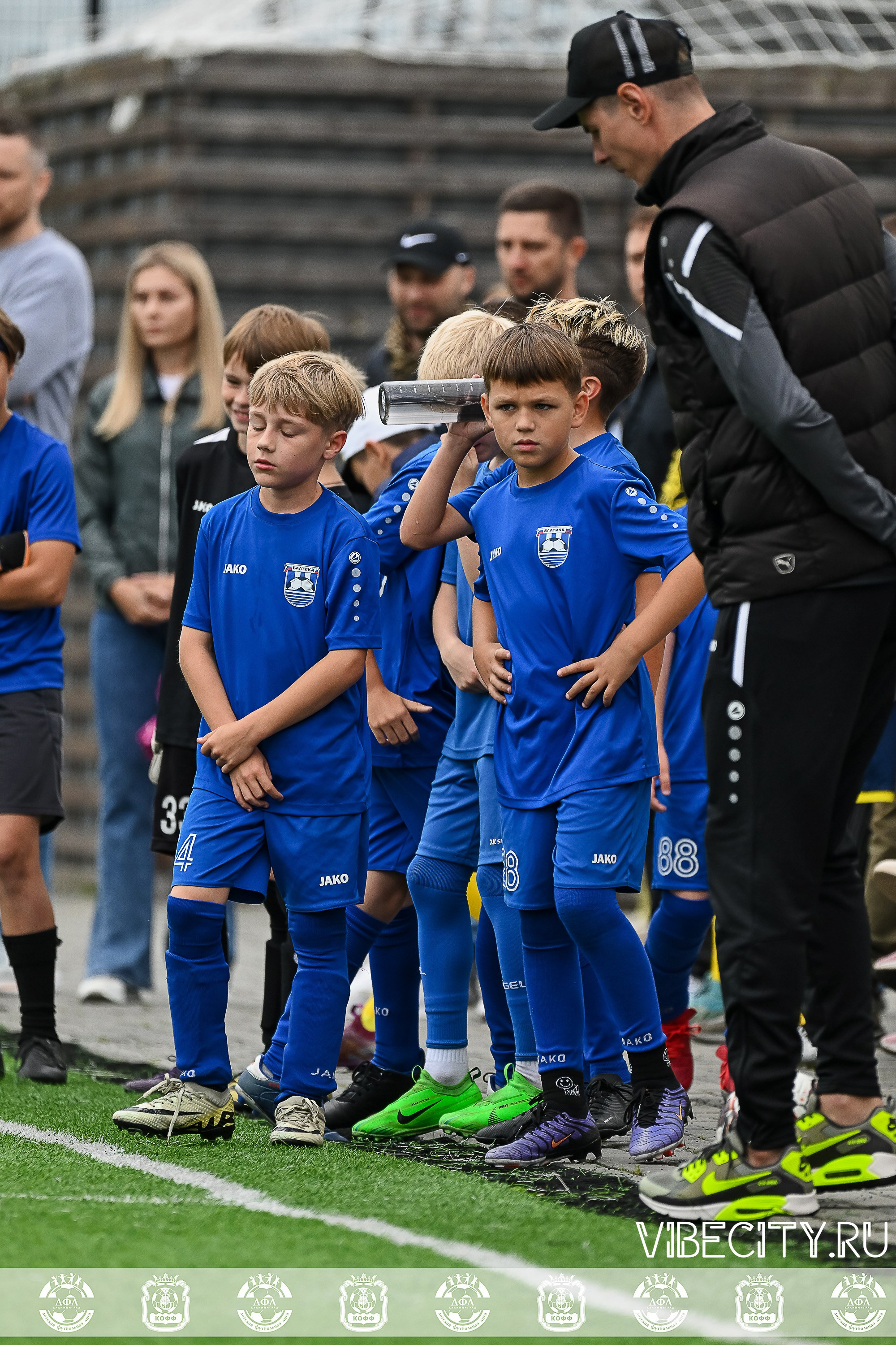 Калининградская Детская Футбольная Лига. VIBECITY.RU Вайб Сити Ру Фоторепортажи Фотоотчеты Калининград