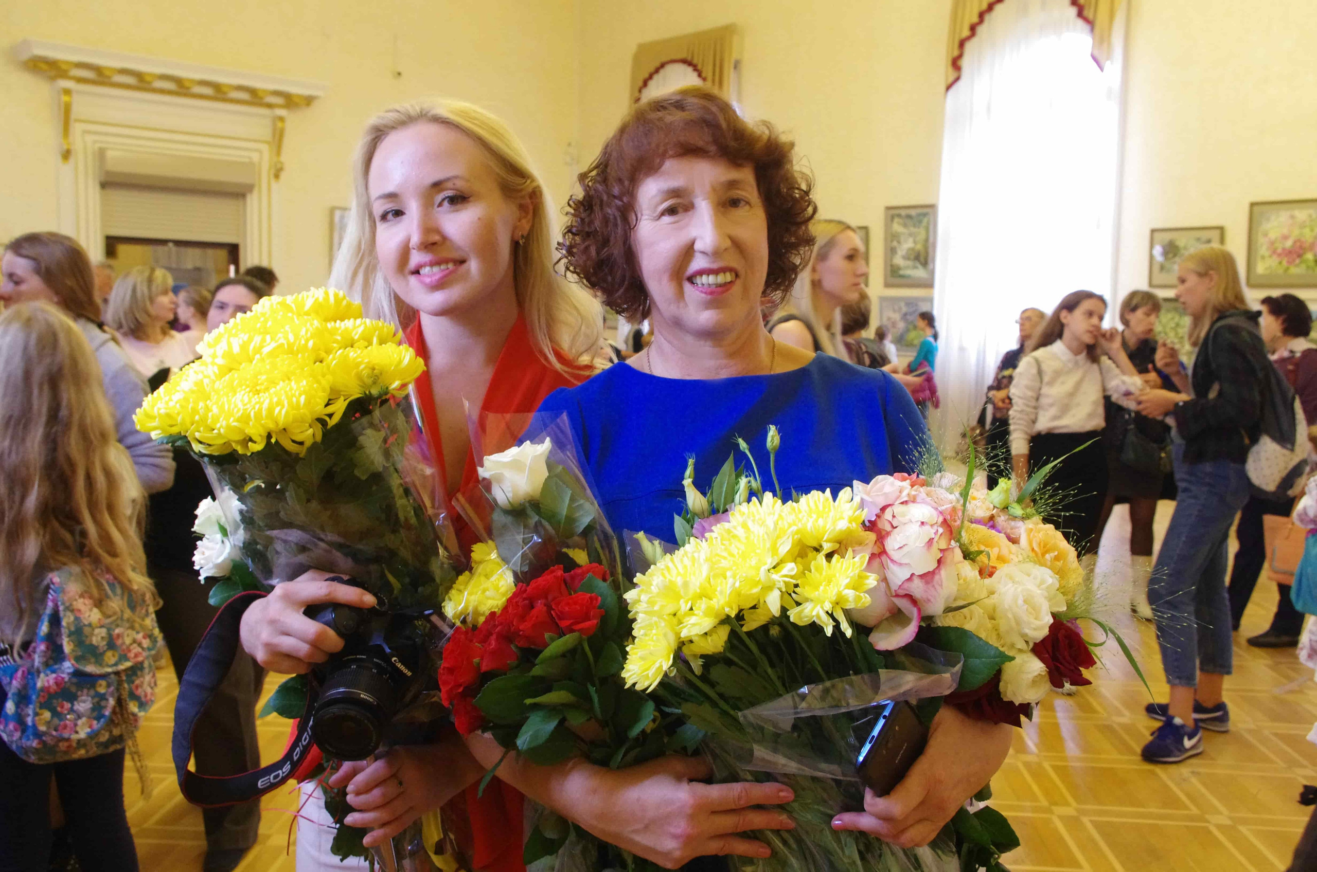 Выставка Галины Поплавской «Жизнь прекрасна!». Свет акварели Галины Поплавской