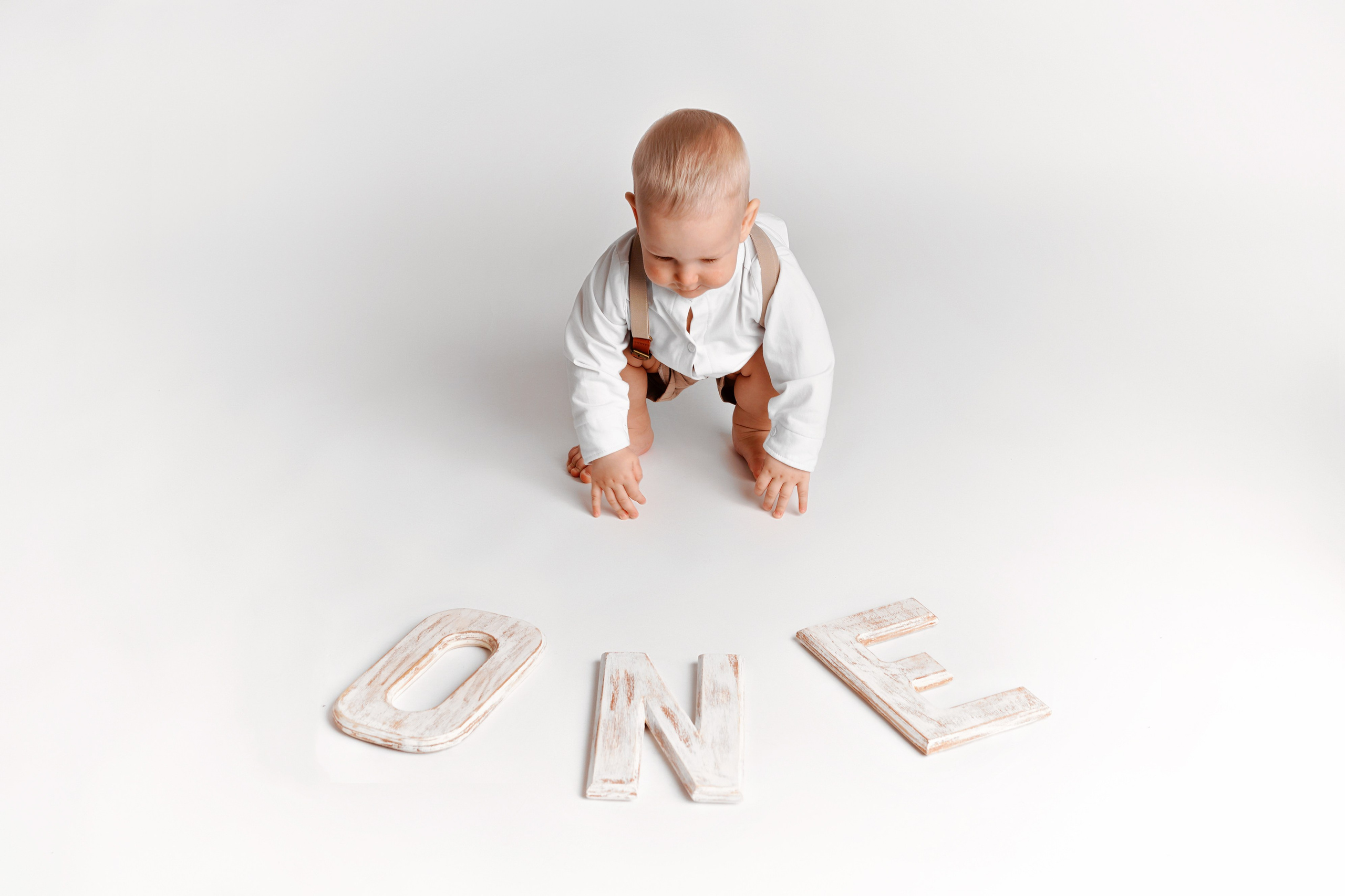 ГОДИК В РЕТРО СТИЛЕ. Фотограф новорожденных беременных в Тюмени Ткачук Татьяна