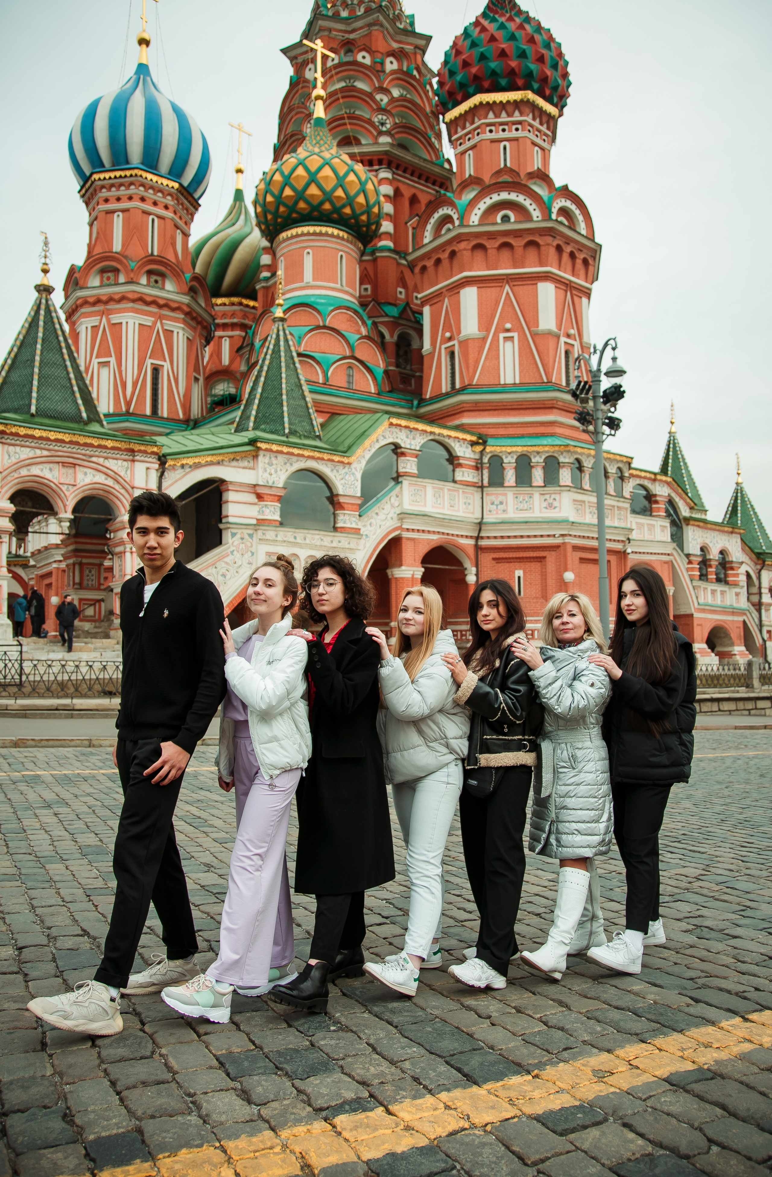 Акции от фотостудии Вышка. Выпускной альбом в Москве и Домодедово Вышка Школьный фотограф
