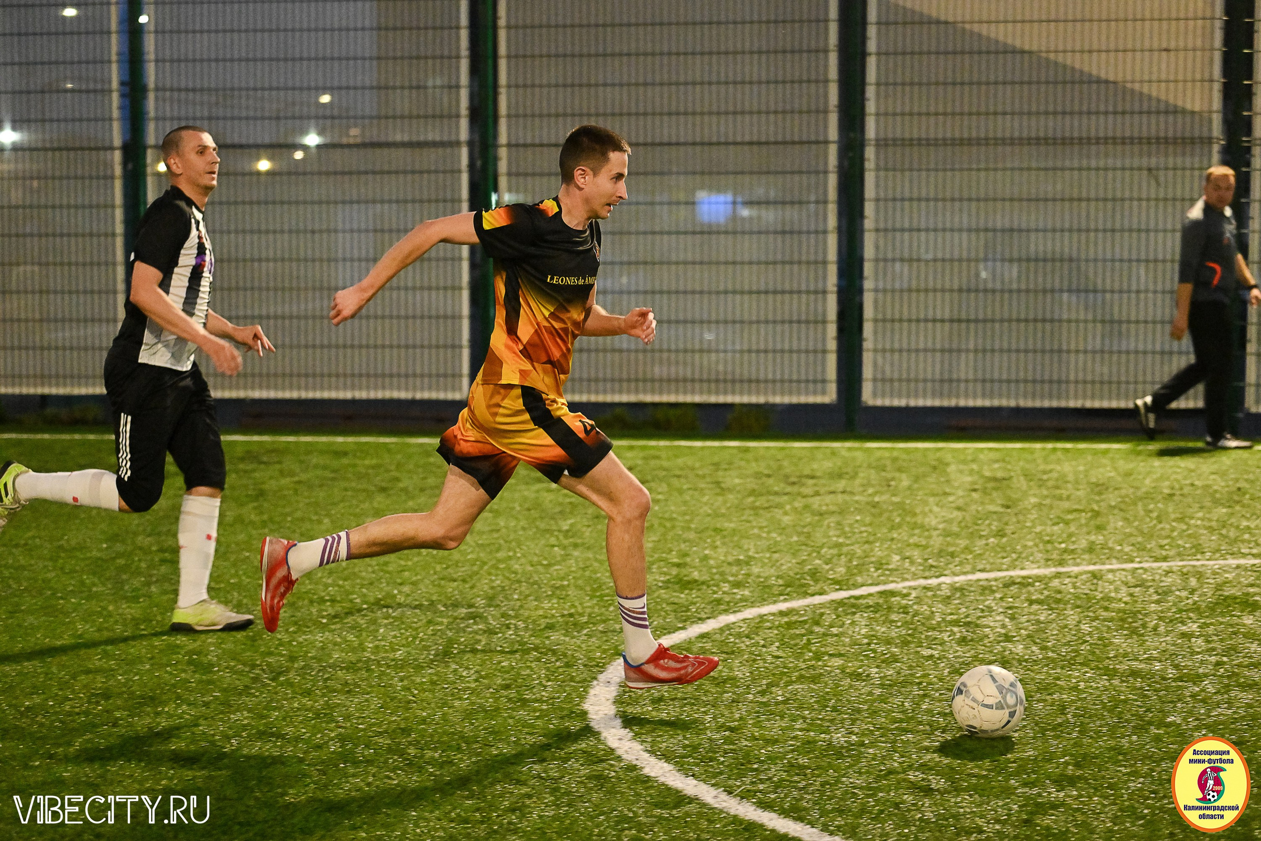 ИГРЫ МИНИ-ФУТБОЛЬНОЙ И КОРПОРАТИВНОЙ ЛИГИ. VIBECITY.RU Вайб Сити Ру Фоторепортажи Фотоотчеты Калининград