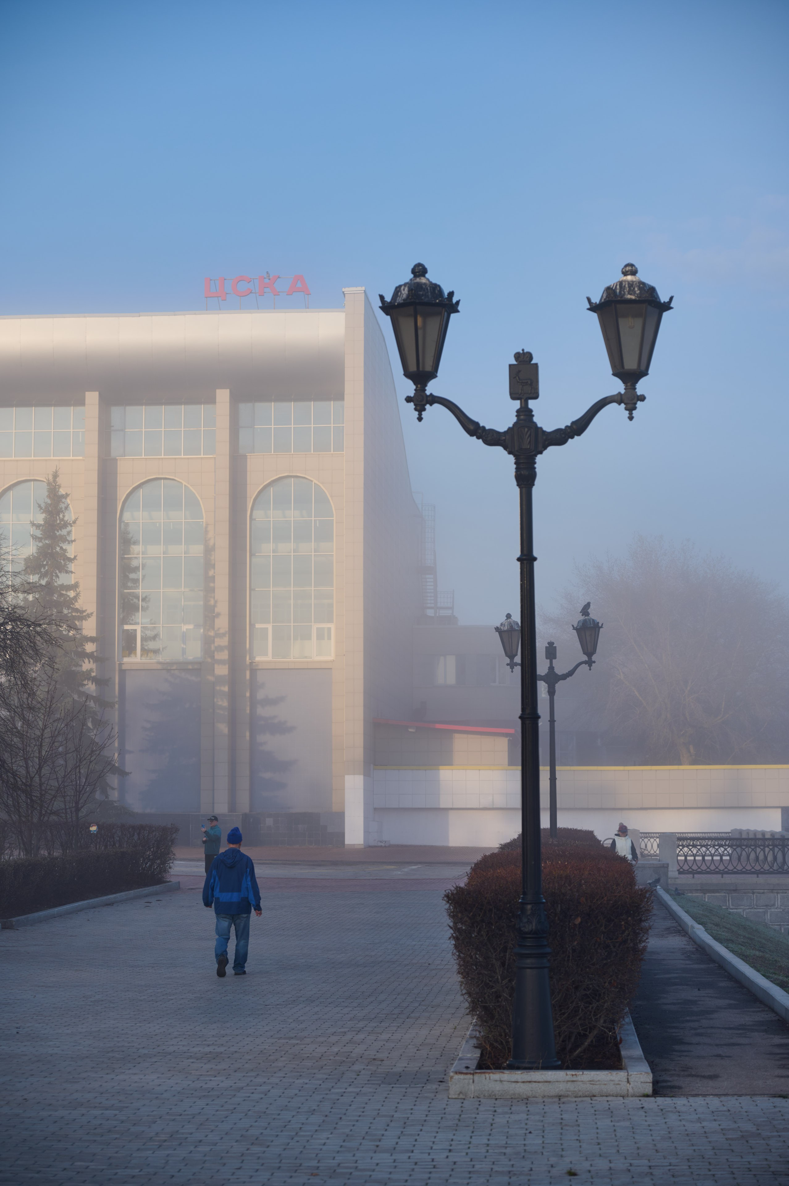 Туман на набережной Волги в Самаре, 8 апреля 2025 года