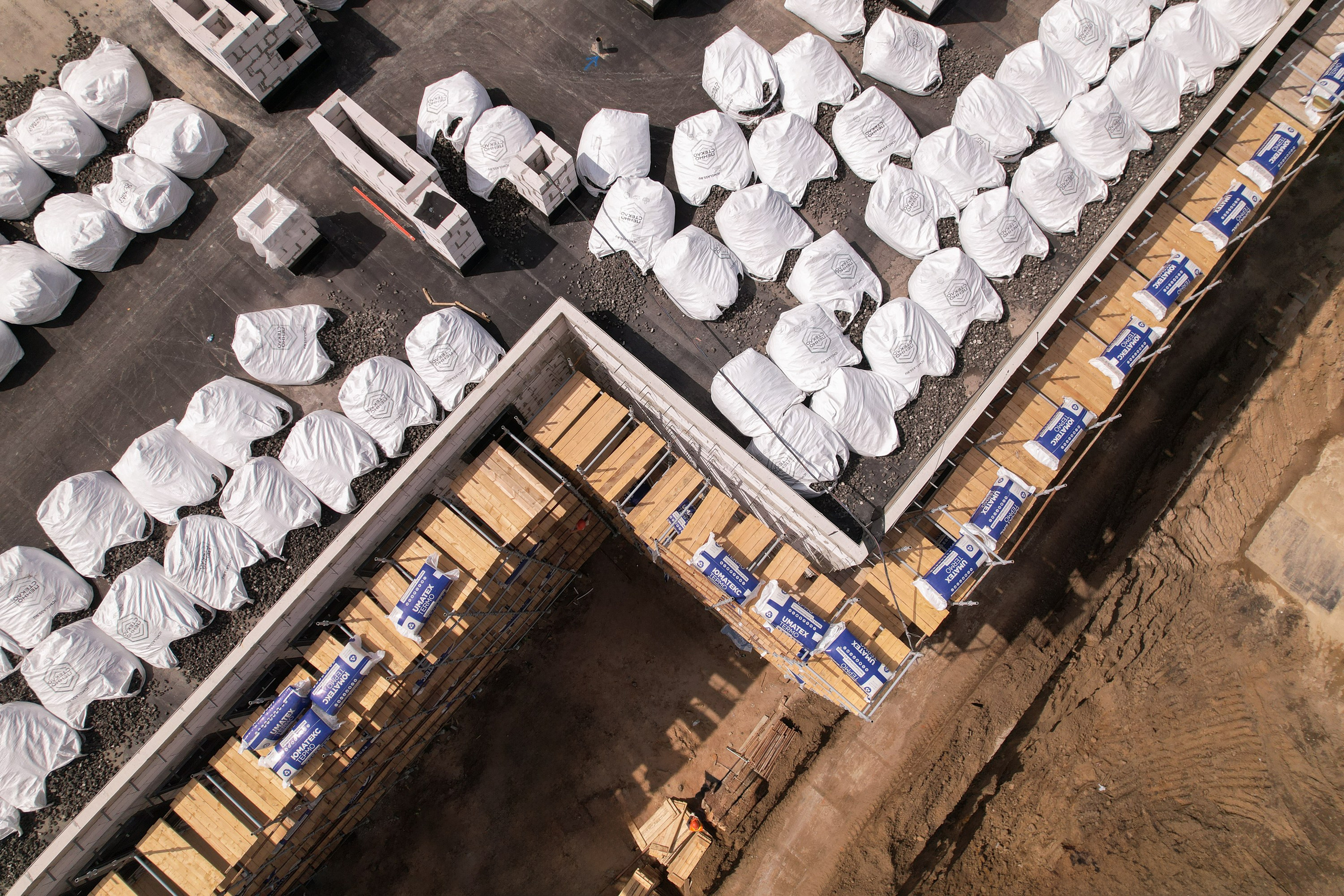 Архитектура и недвижимость. Ход строительства. Съемка с дрона. Профессиональное решение для частных лиц и бизнеса