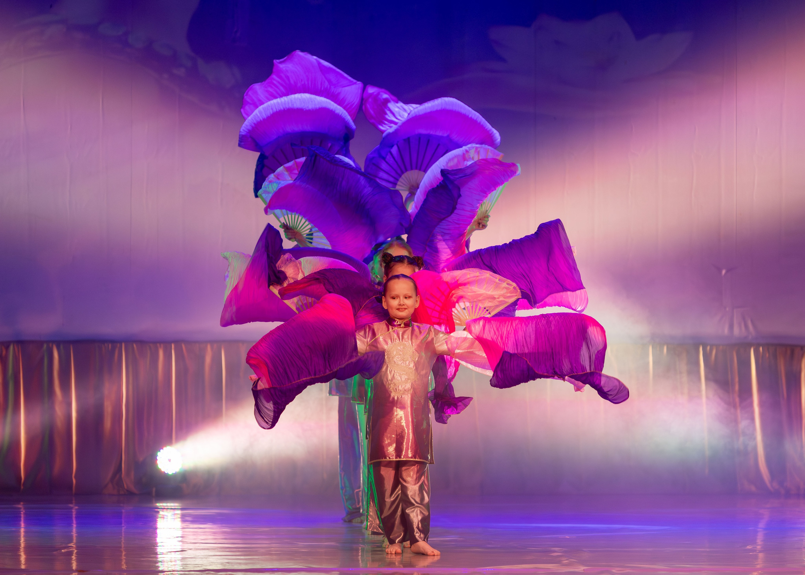 Студия «Lamis» отчетный концерт 2025. Выпускные альбомы и школьный фотограф в Подольске, Троицке, Щербинке, Москве и Московской области