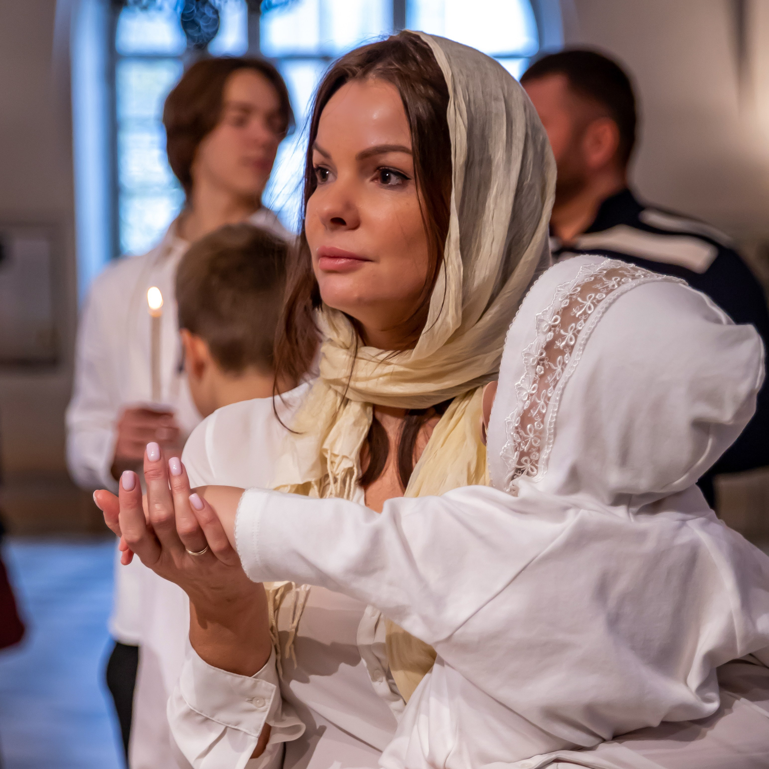 Фотограф на Крещение в Санкт-Петербурге. ФОТОГРАФ РАДОСТИ Фотосессия в студии СПб. Портретный фотограф — Юрий Торлопов