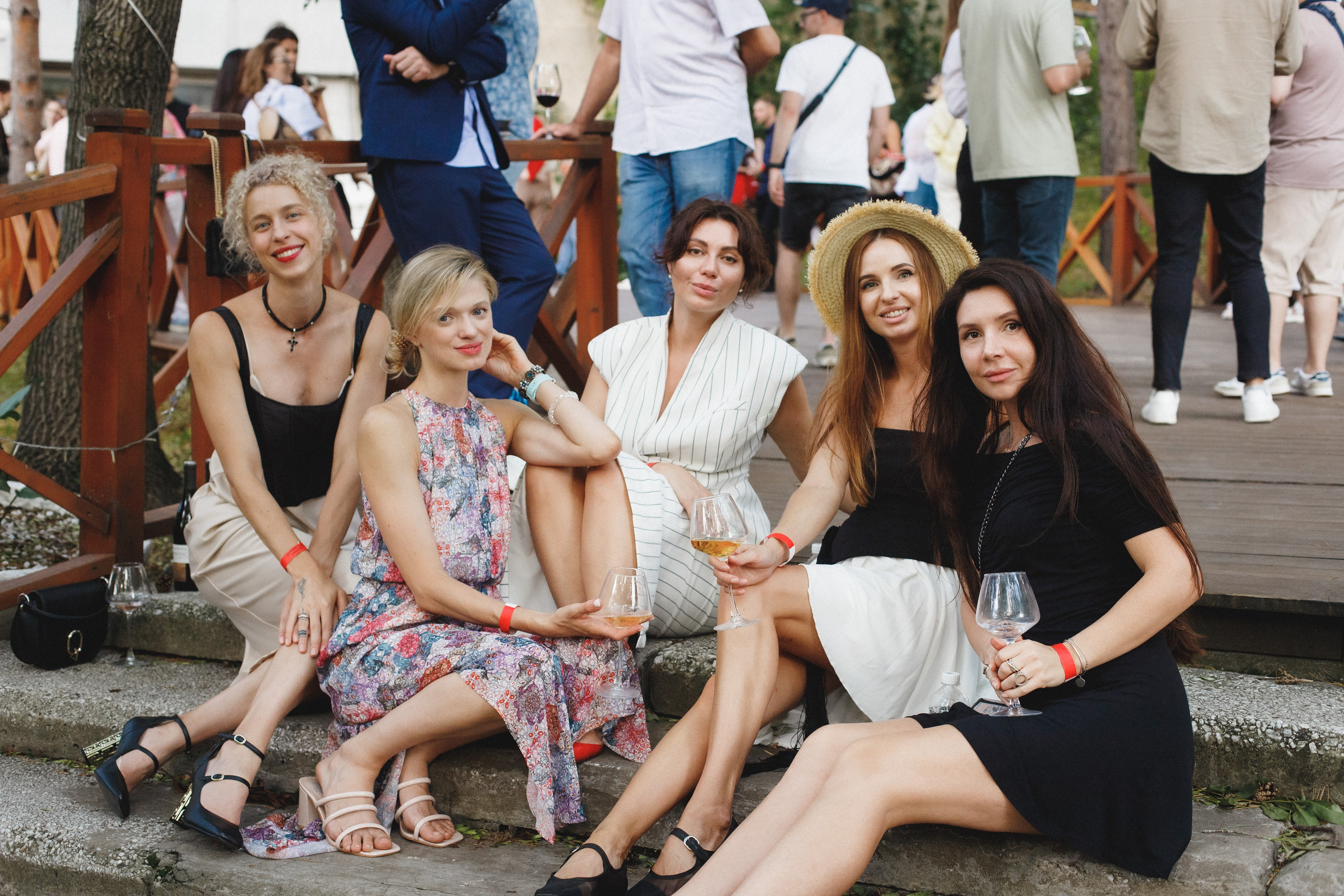 ФЕСТИВАЛЬ РОССИЙСКОГО ВИНА. СВОИ. ФОТООТЧЕТЫ-СОБЫТИЯ-МЕСТА