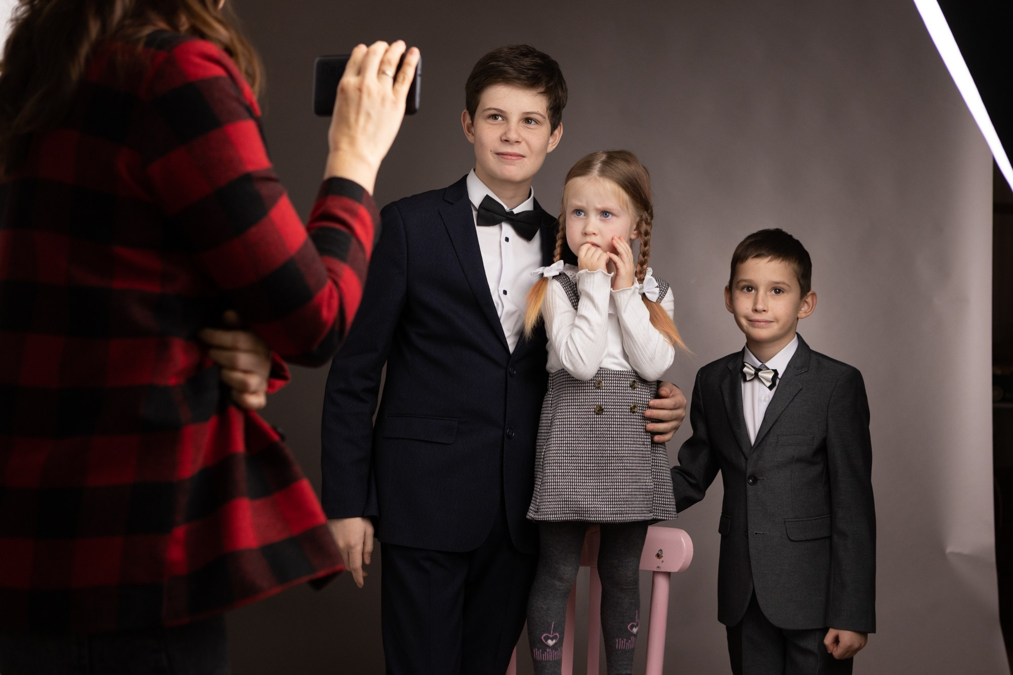 Семейная новогодняя фотосессия. Фотограф в Оренбурге. Профессиональный фотограф