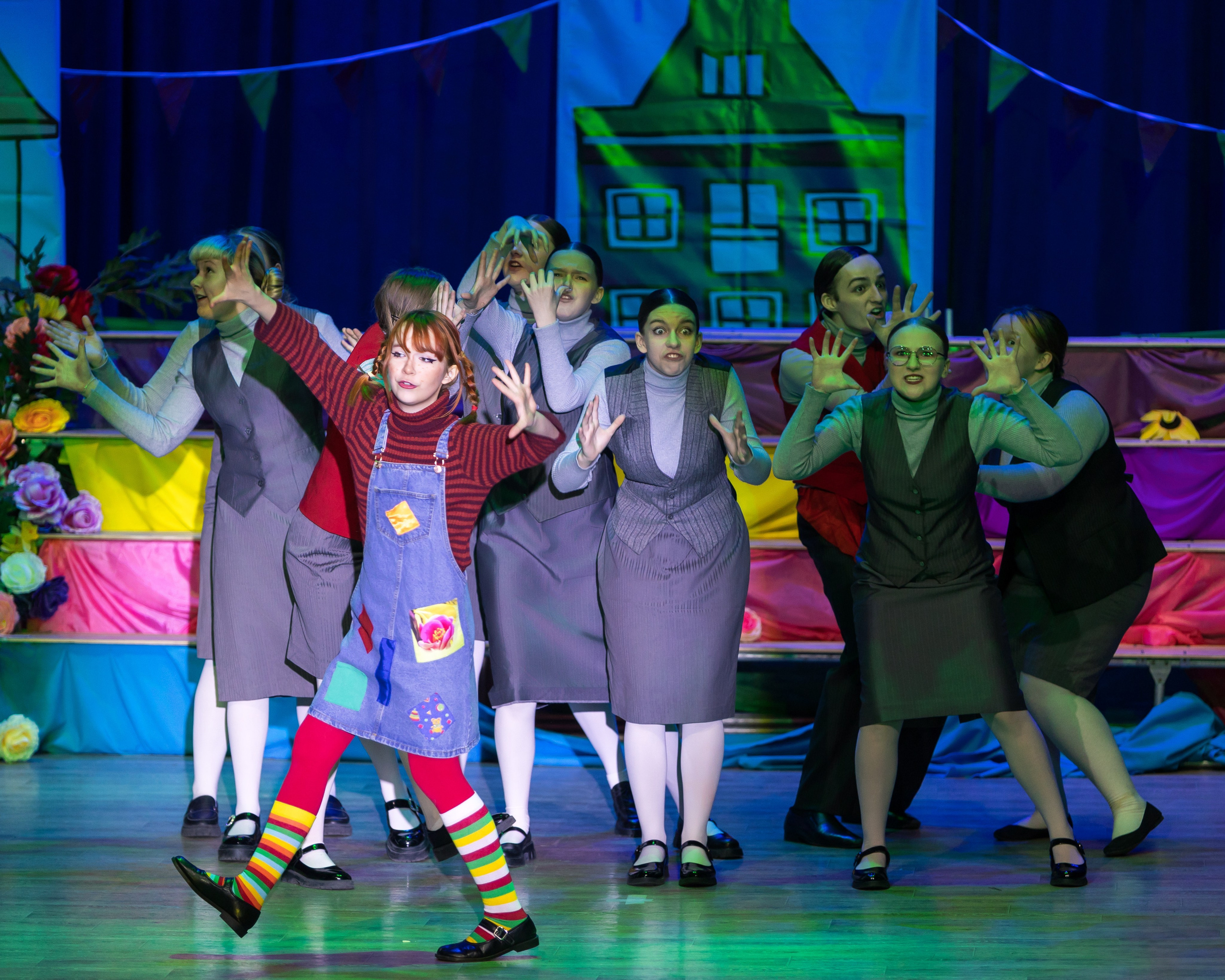 Мюзикл «Пеппи Длинныйчулок». Выпускные альбомы и школьный фотограф в Подольске, Троицке, Щербинке, Москве и Московской области