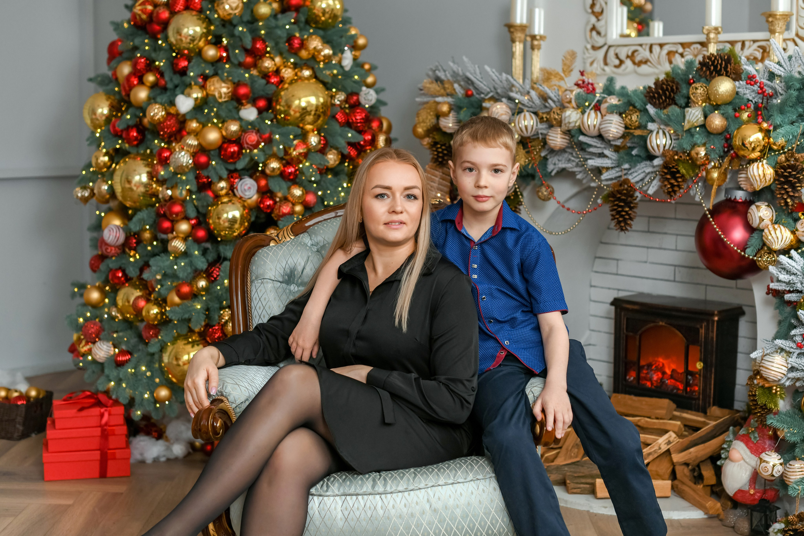 Новогодняя семейная фотосессия! Галина с Максимом и Матвеем!. Детский фотограф в Донецке Марина Пилипенко