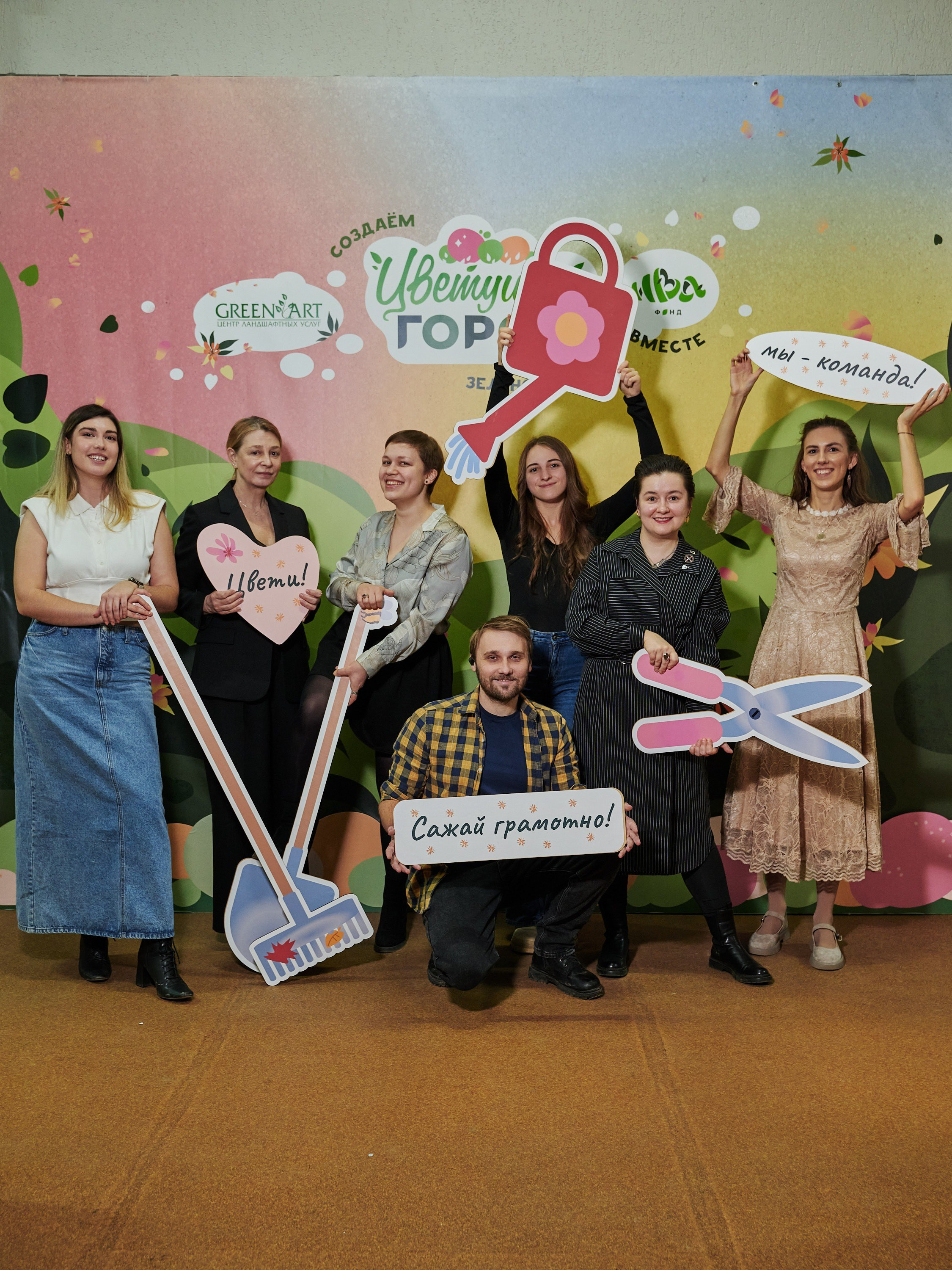 Ива Фонд — Цветущий город город Иваново. Фотограф в Иваново: Каталожная съемка одежды и постельного белья, Wildberries