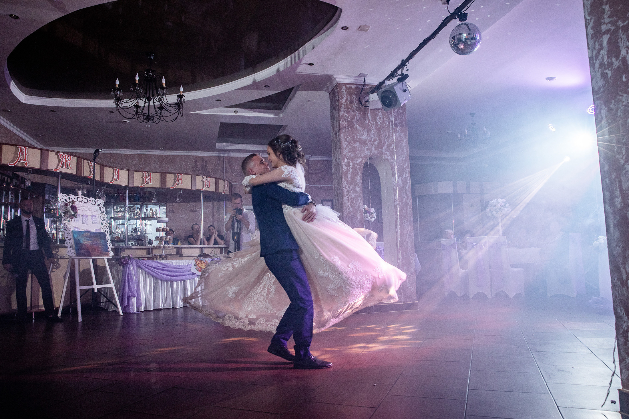 Татьяна и Егор. Фотограф в Саратове — Свадьба, выпускной, заказать 89376325252