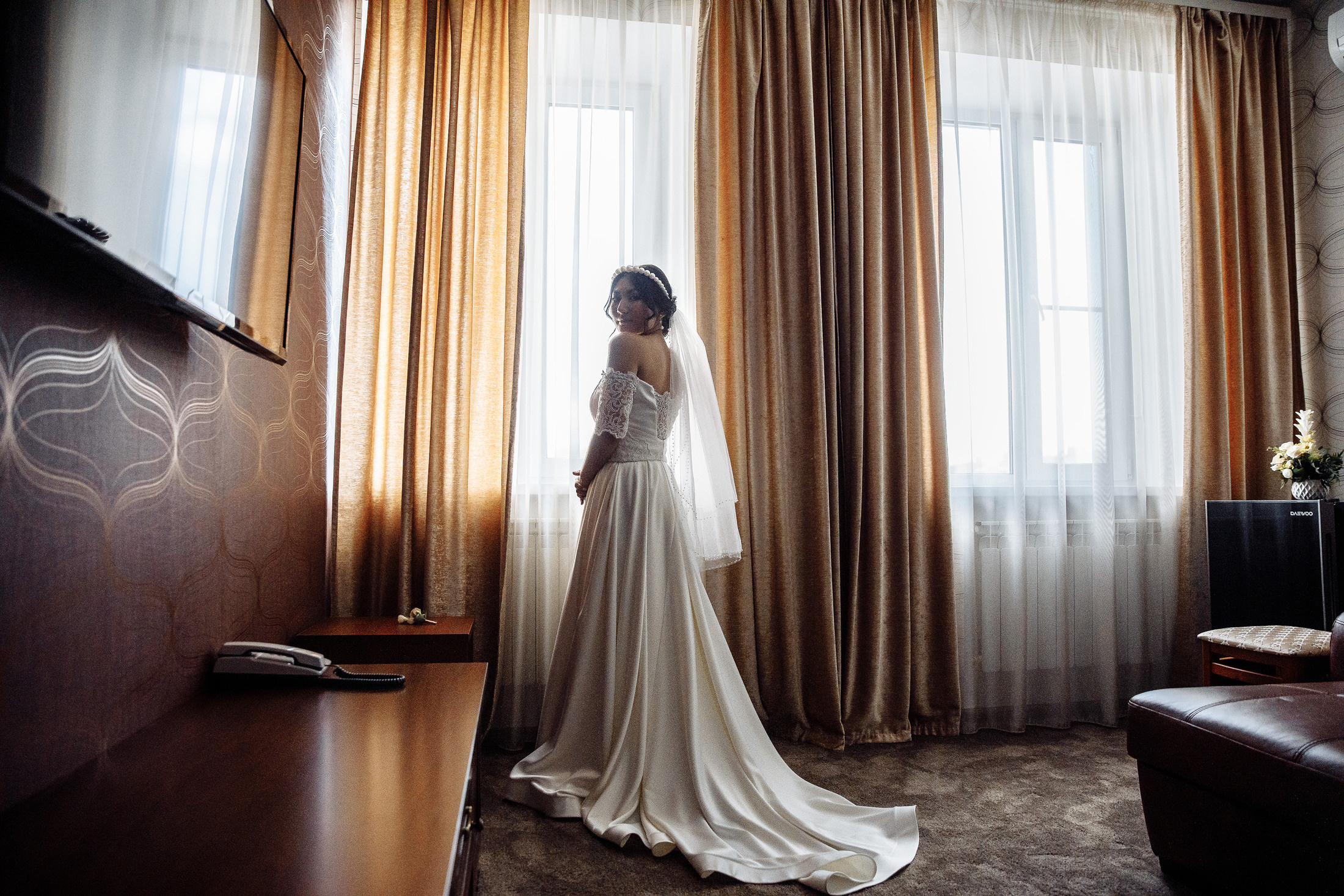 Зарина и Ерлан. Что-то пошло не так!. Фотограф в Саратове — Свадьба, выпускной, заказать 89376325252