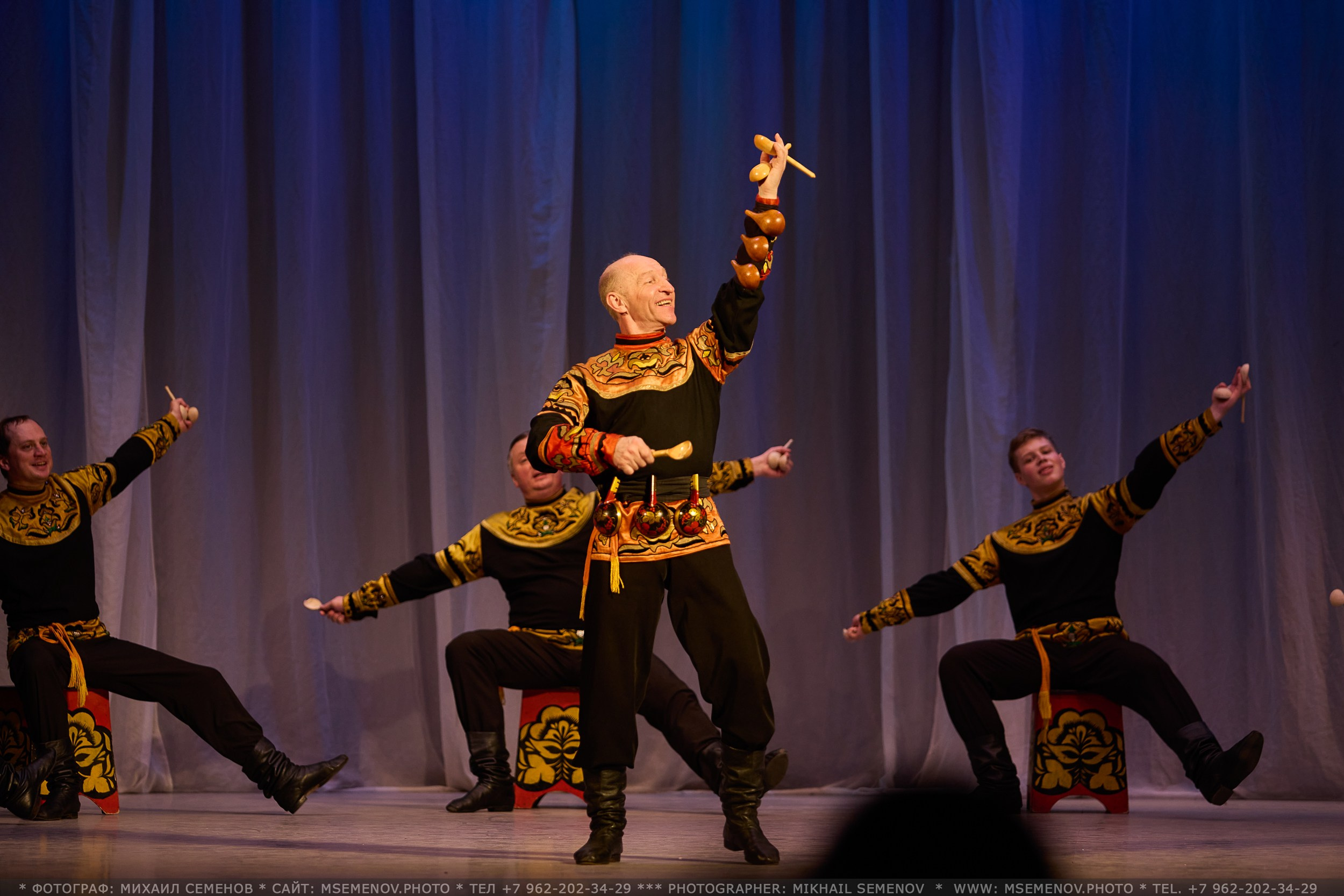 Фоторепортаж с Концерта «Волжанка» и «Задоринка»