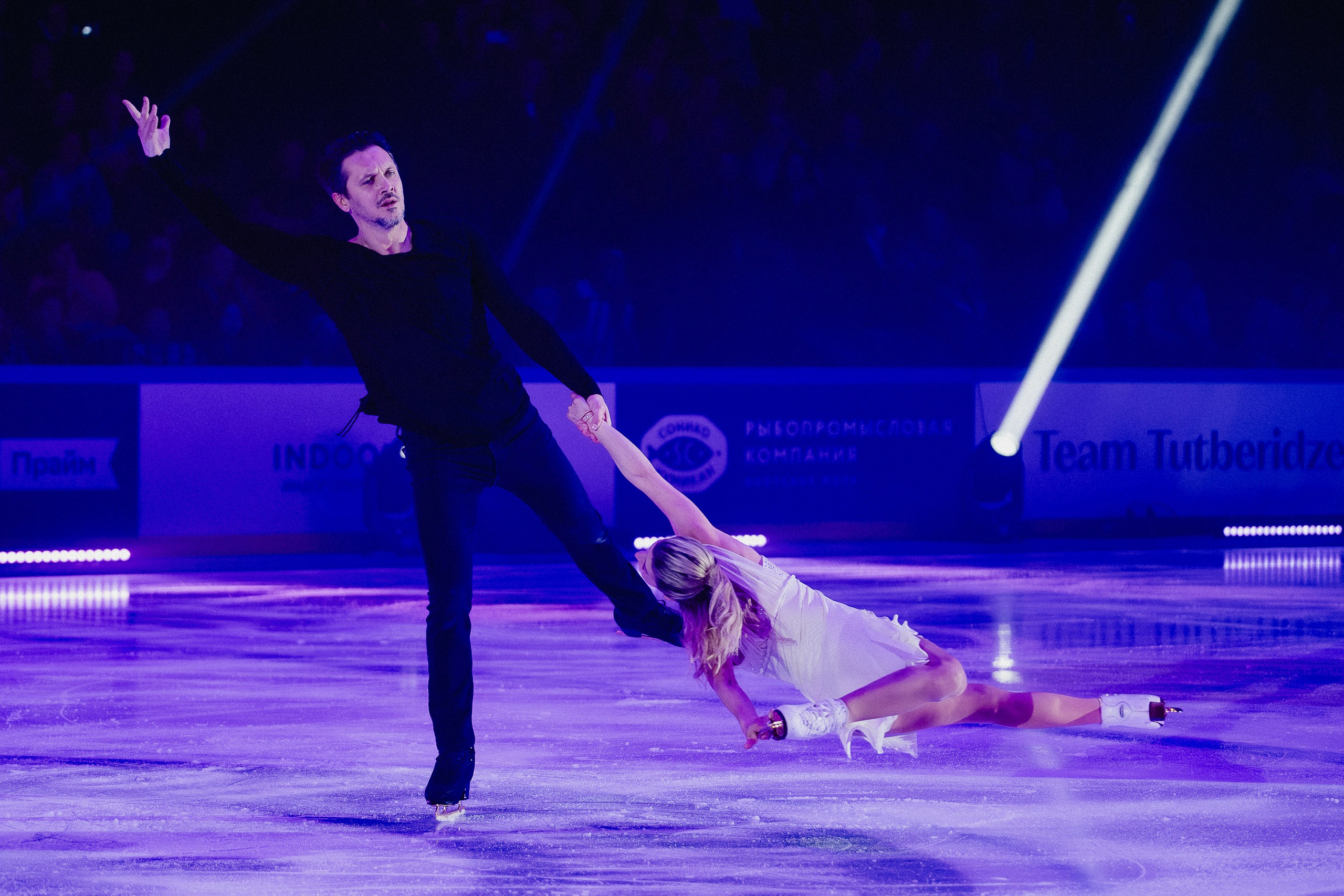 Шоу Этери Тутберидзе в Новосибирске. Воробьева Ксения — Спортивный и танцевальный фотограф Новосибирск