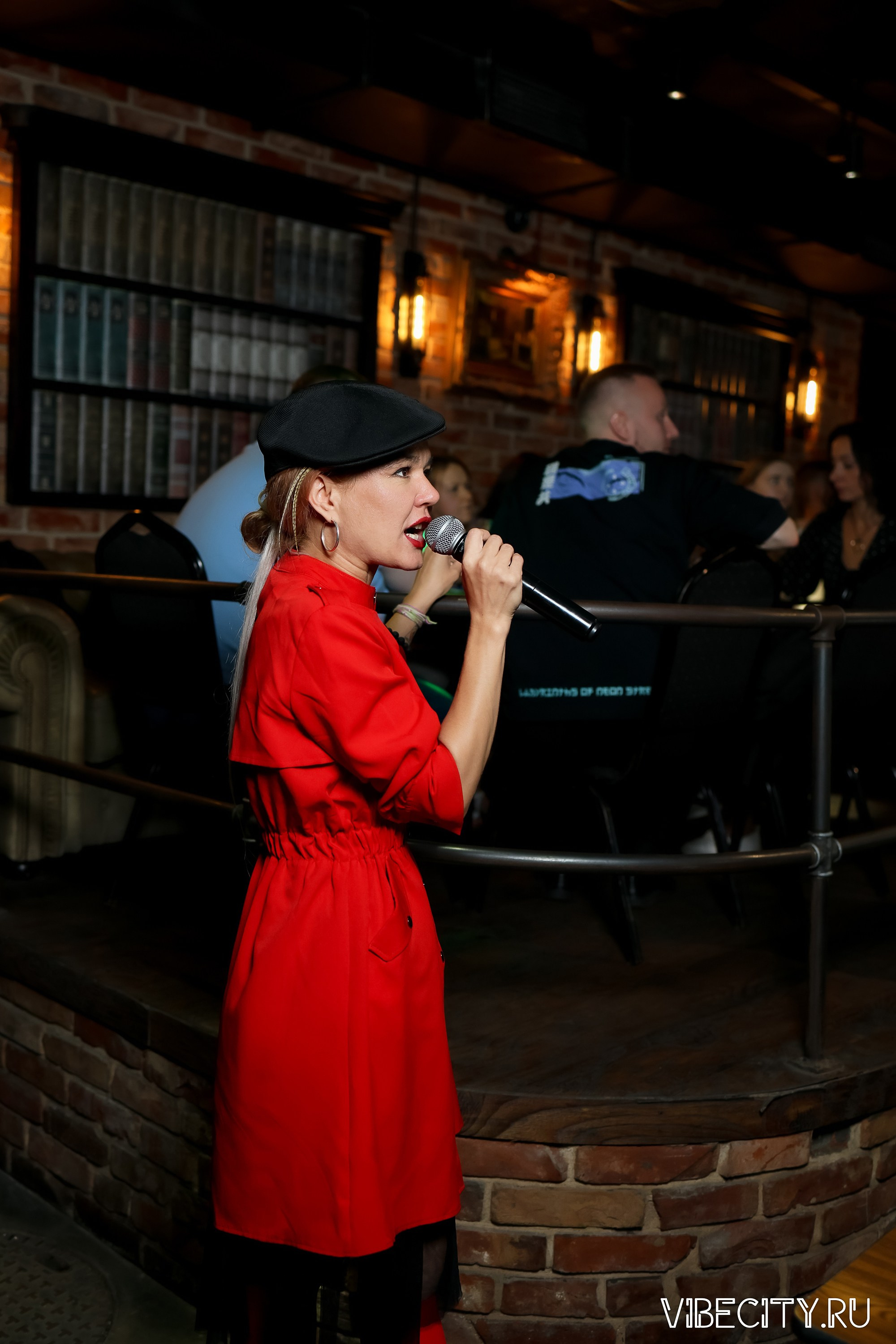 КВИЗ WHOIS. VIBECITY.RU Вайб Сити Ру Фоторепортажи Фотоотчеты Калининград