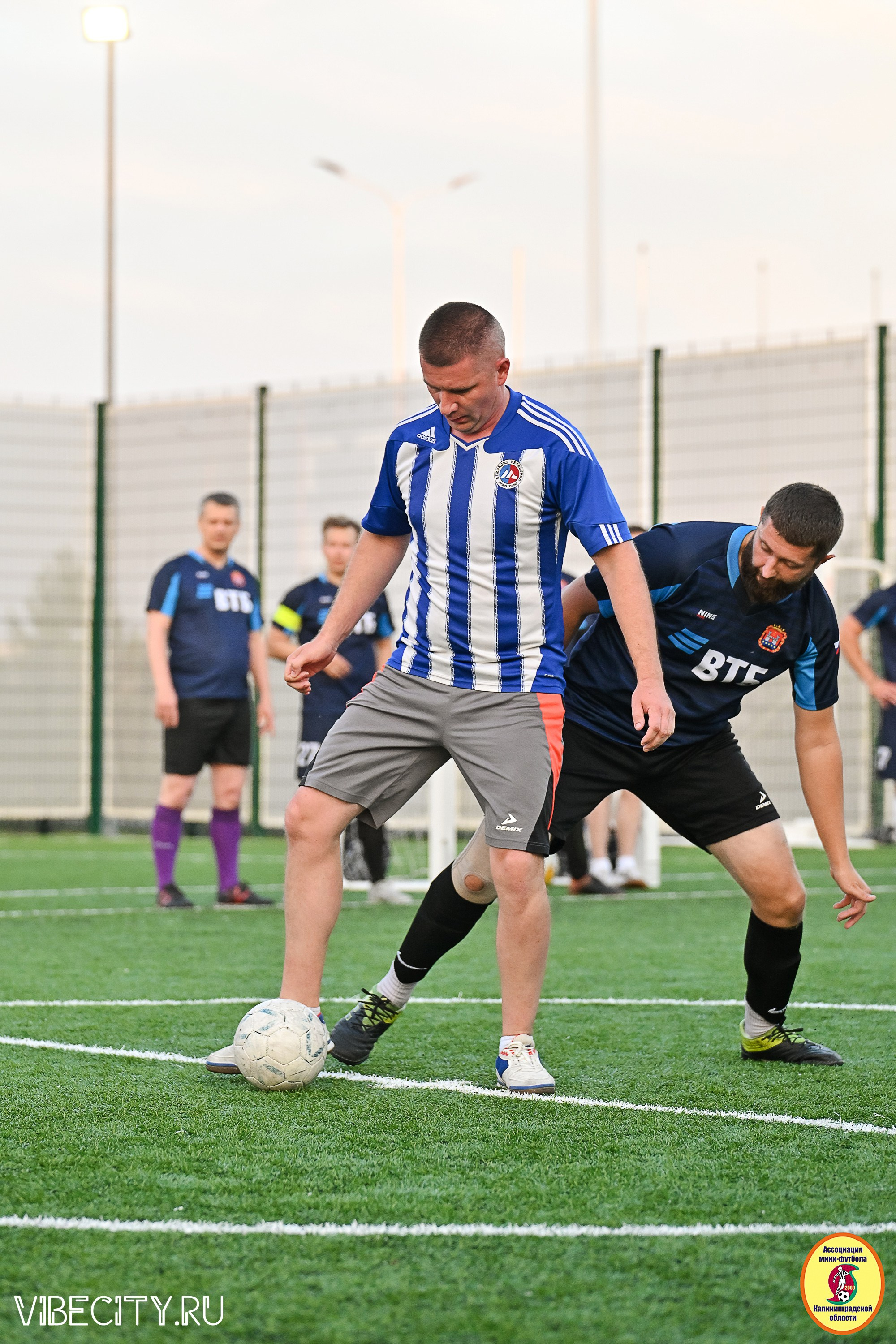 ИГРЫ МИНИ-ФУТБОЛЬНОЙ И КОРПОРАТИВНОЙ ЛИГИ. VIBECITY.RU Вайб Сити Ру Фоторепортажи Фотоотчеты Калининград