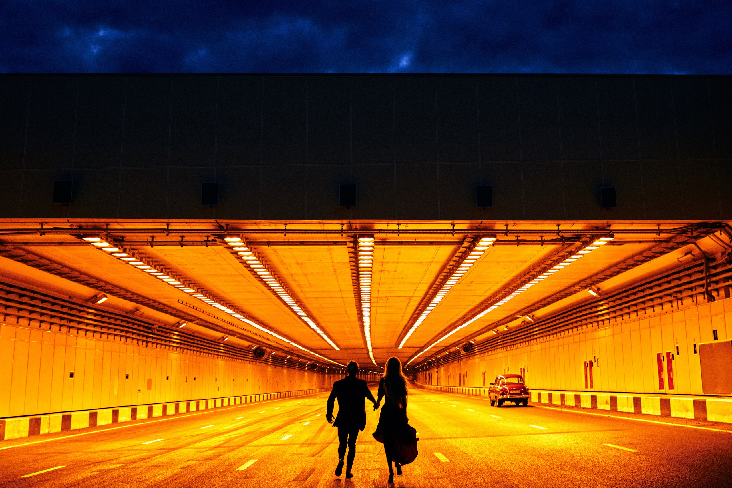 Свадебный фотограф в Москве, заказать профессиональную фотосъёмку — Цены и стоимость услуг фотографа на свадебную фотосессию