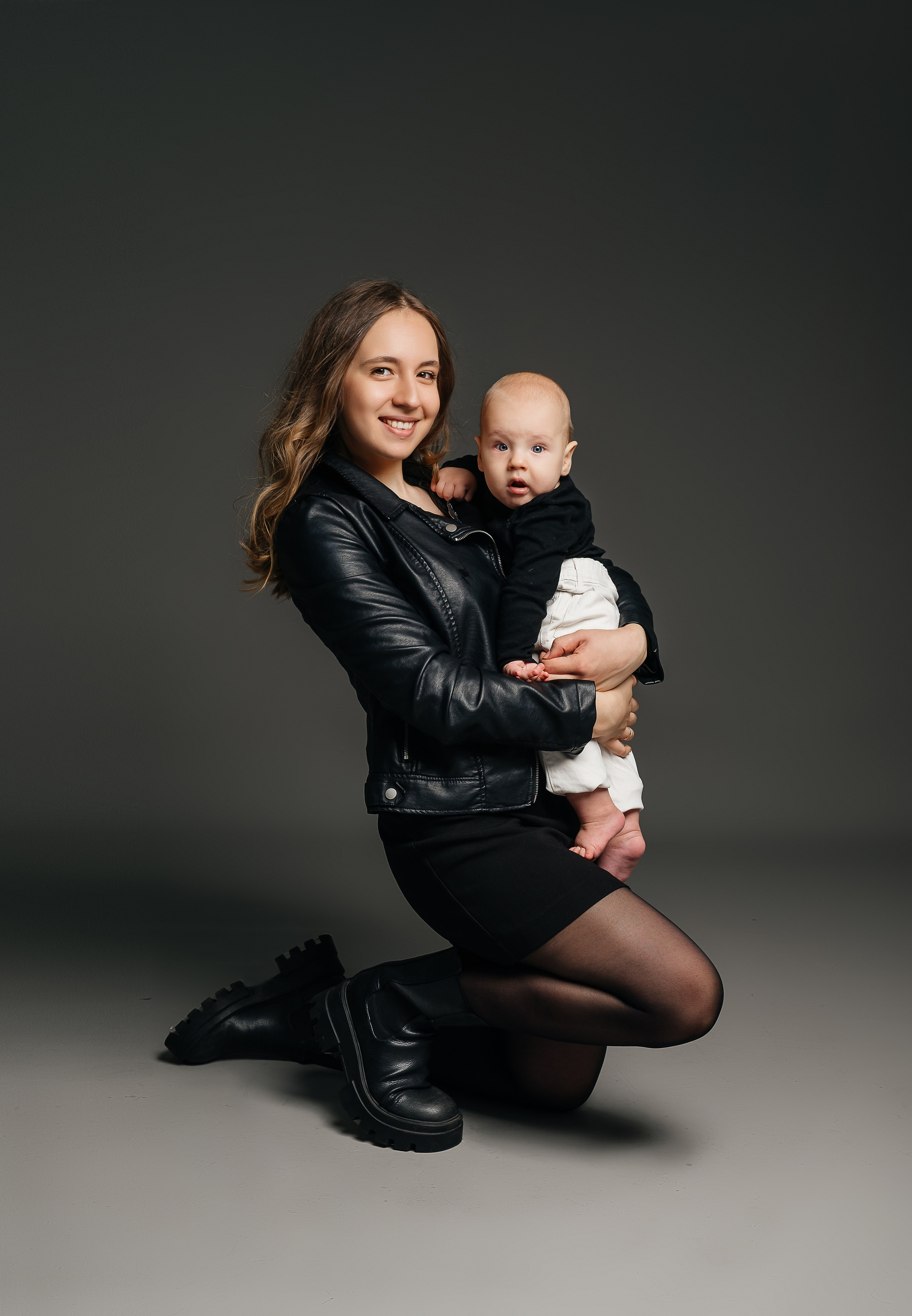 Студийная фотосессия в стиле VOGUE. Свадебный, семейный и школьный фотограф в Бийске Ксения Мамаева