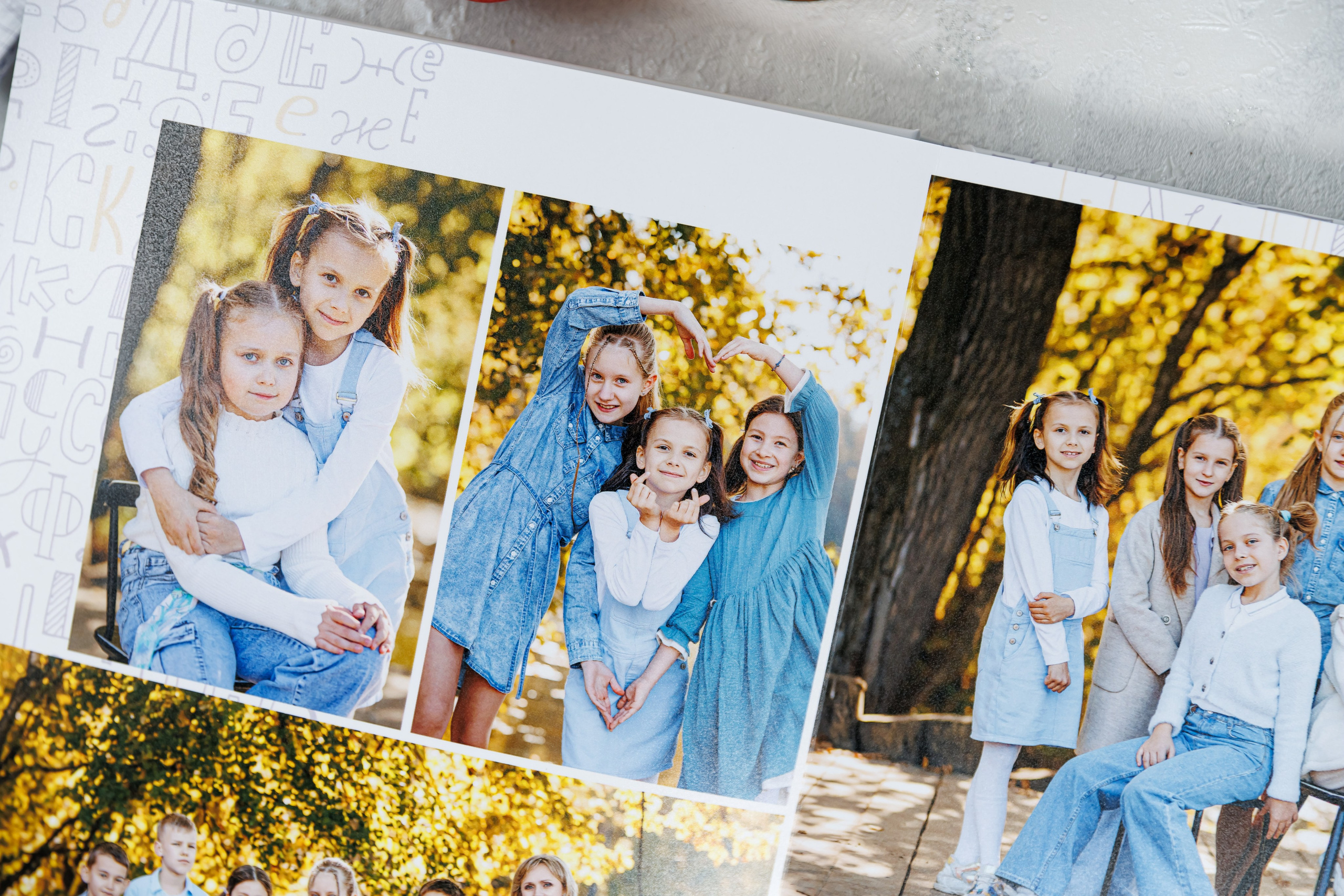 Выпускные альбомы 4 класс. Семейный и детский фотограф Комина Елена, Власиха, Одинцово