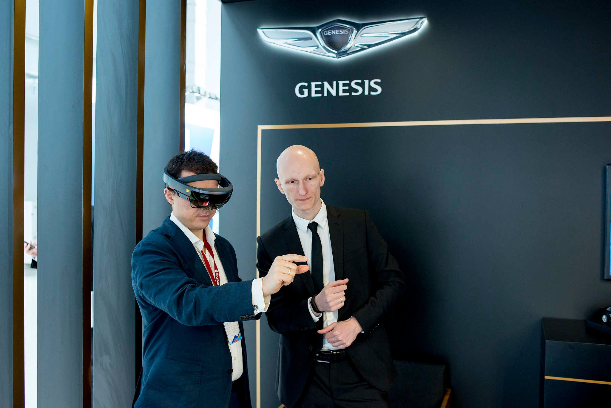 Стенд компании Genesis на международном инвестиционном форуме в Сочи. Съемка для РБК в 2018 году.