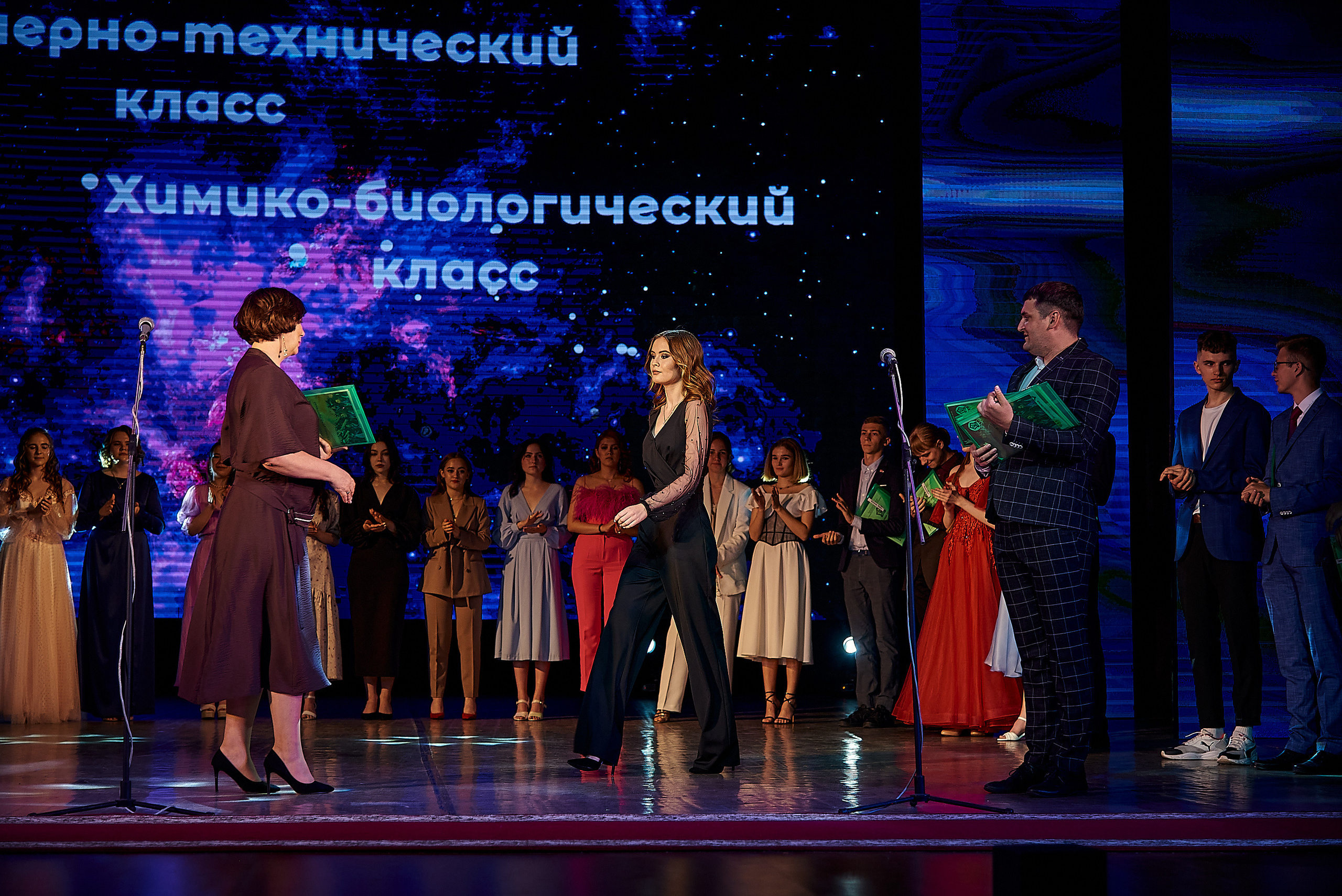 АКПЛИ. Последний звонок. Выпускной 2021-2025. Фотограф Опыт Качество Скорость Горный Алтай Барнаул