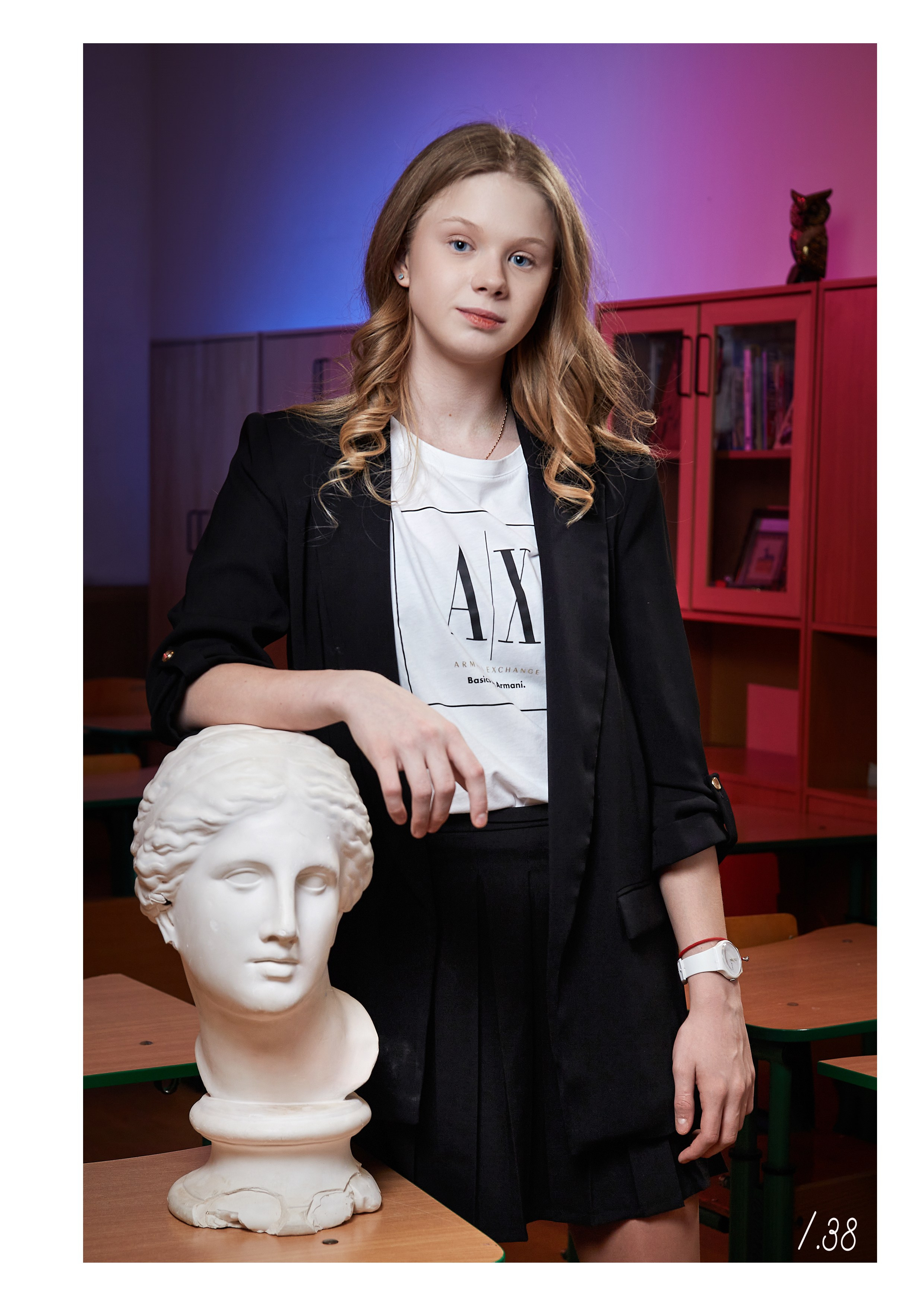 Выпускной альбом «Одиннадцатый» для старших классов — «Миллион Портретов»