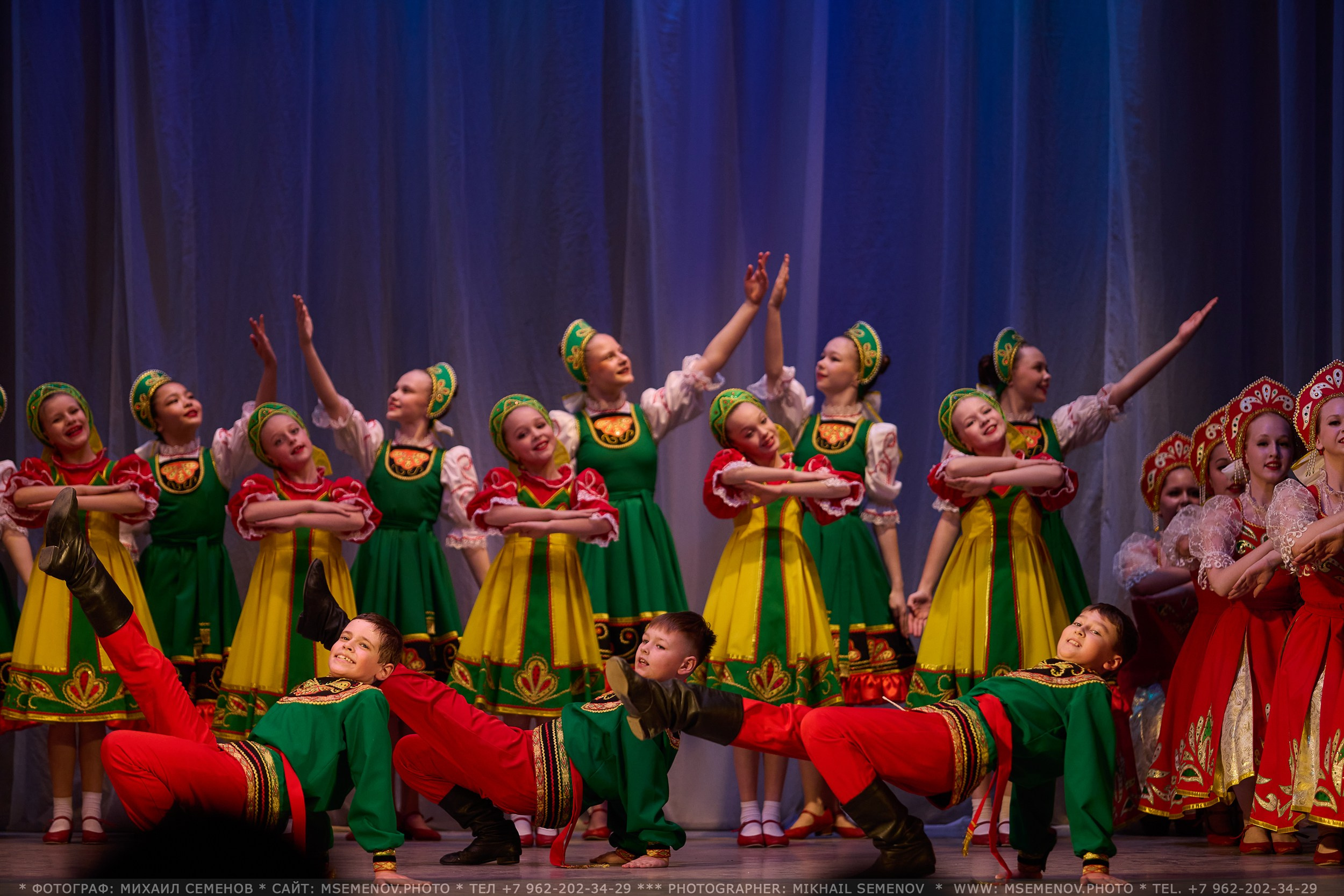 Фоторепортаж с Концерта «Волжанка» и «Задоринка»