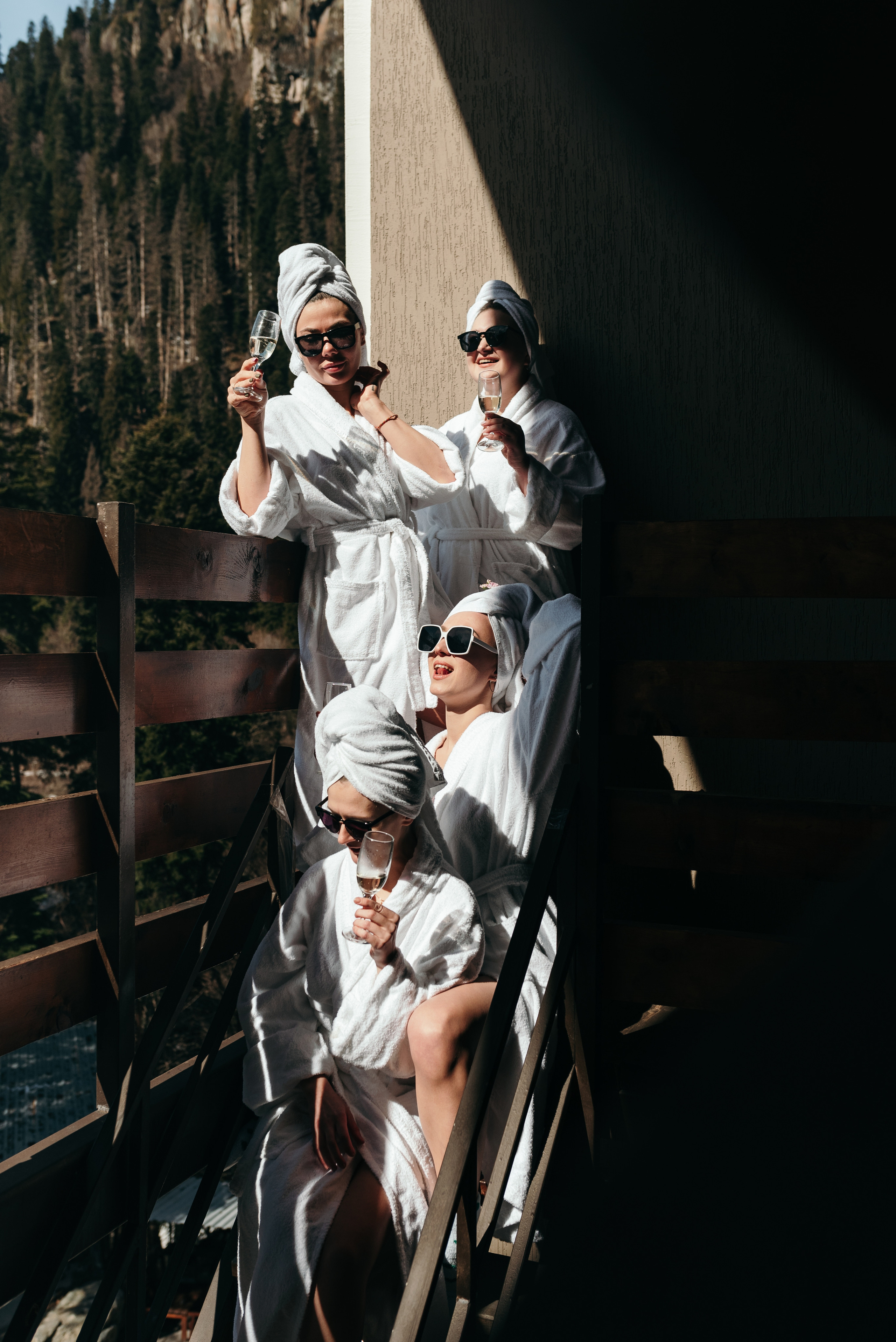 Иван и Дарья (Домбай) март 2023. Свадебный и travel фотограф в Волгограде, Сочи, Домбае, Европе