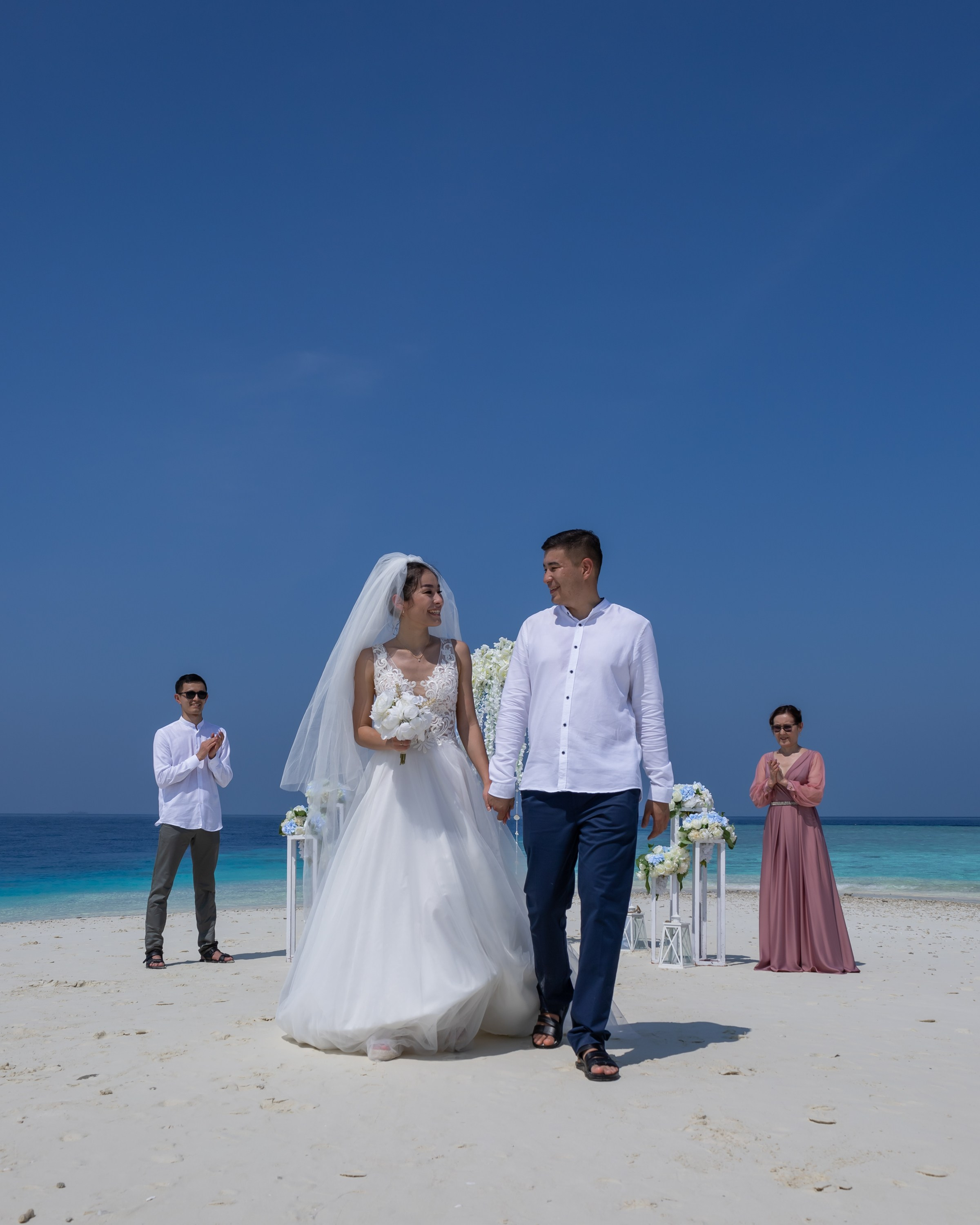 Фотограф свадебный, репортажный, индивидуальный, фото для маркетплейсов, брендов, автосалонов