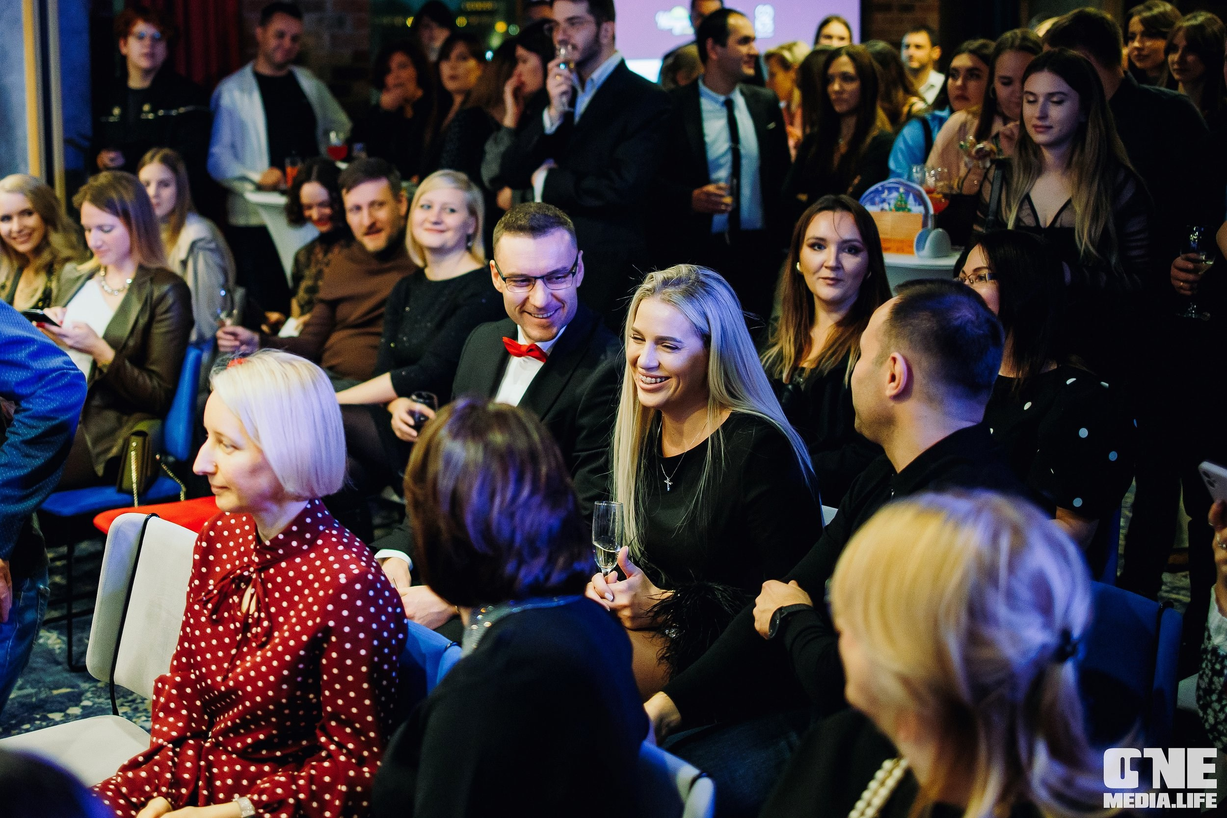 Новогодний Огонёк от Верю в Чудо. One Media Life: фоторепортажи, фотоотчеты с мероприятий и заведений