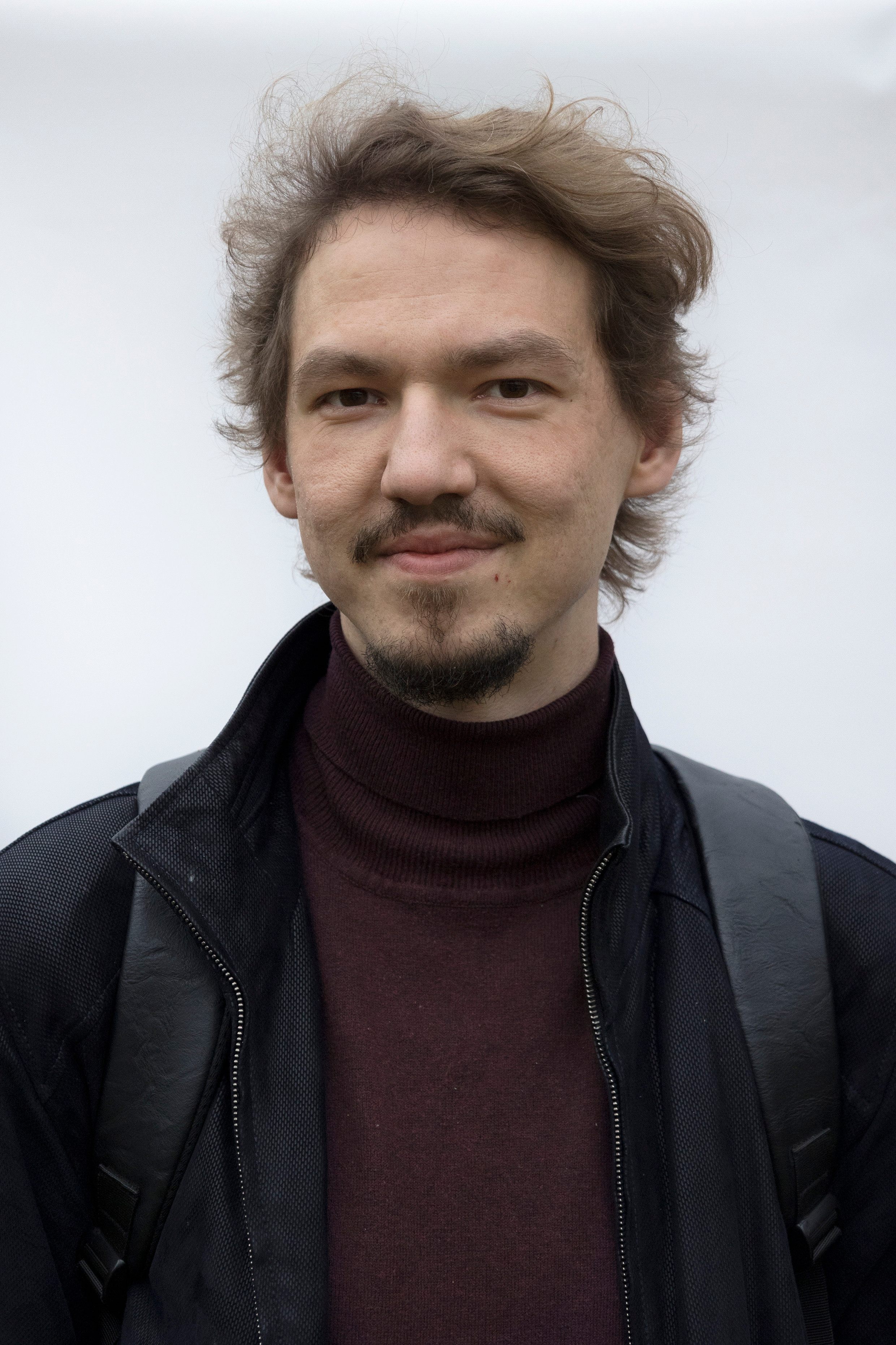 Незнакомцы. Юлия Петренко