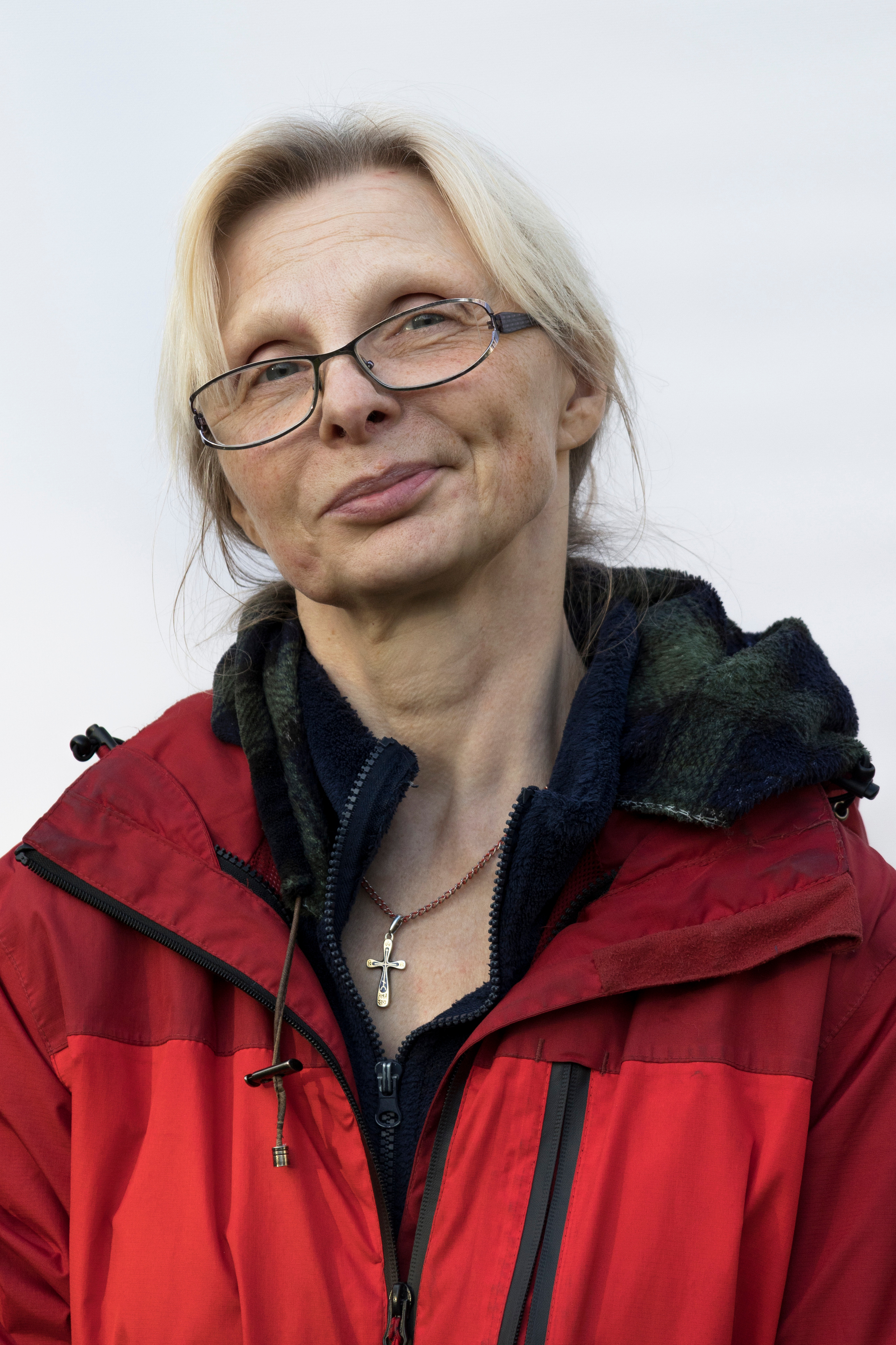 Незнакомцы. Юлия Петренко