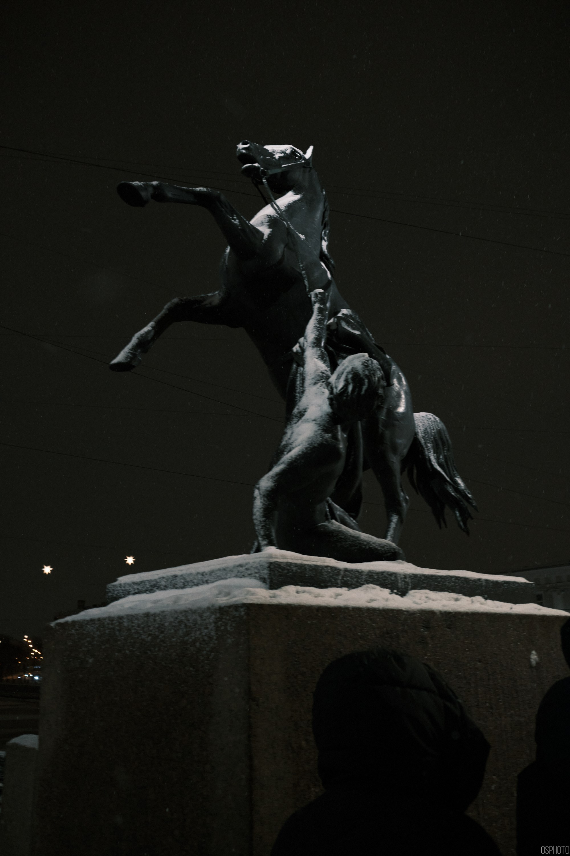 Снег и туман в Санкт-Петербурге. Фотографъ Сергѣевъ. Поймать мгновеніе