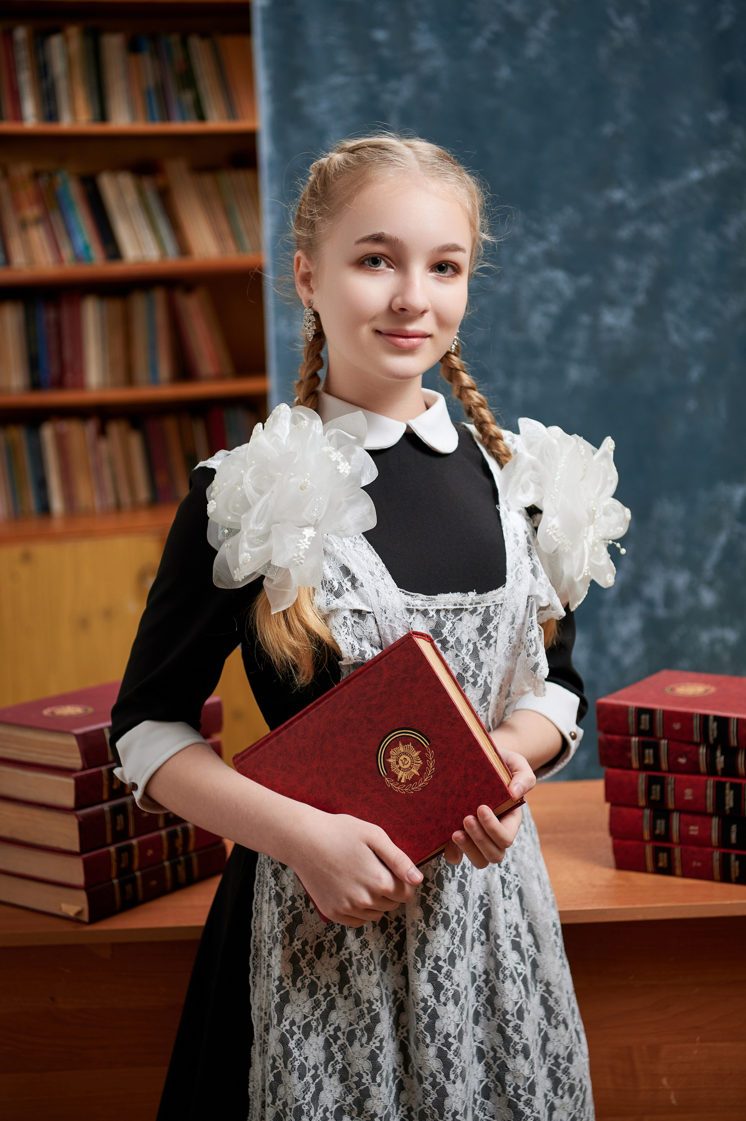 Выпускные альбомы для садов, школ и ВУЗов в Ейске и районе