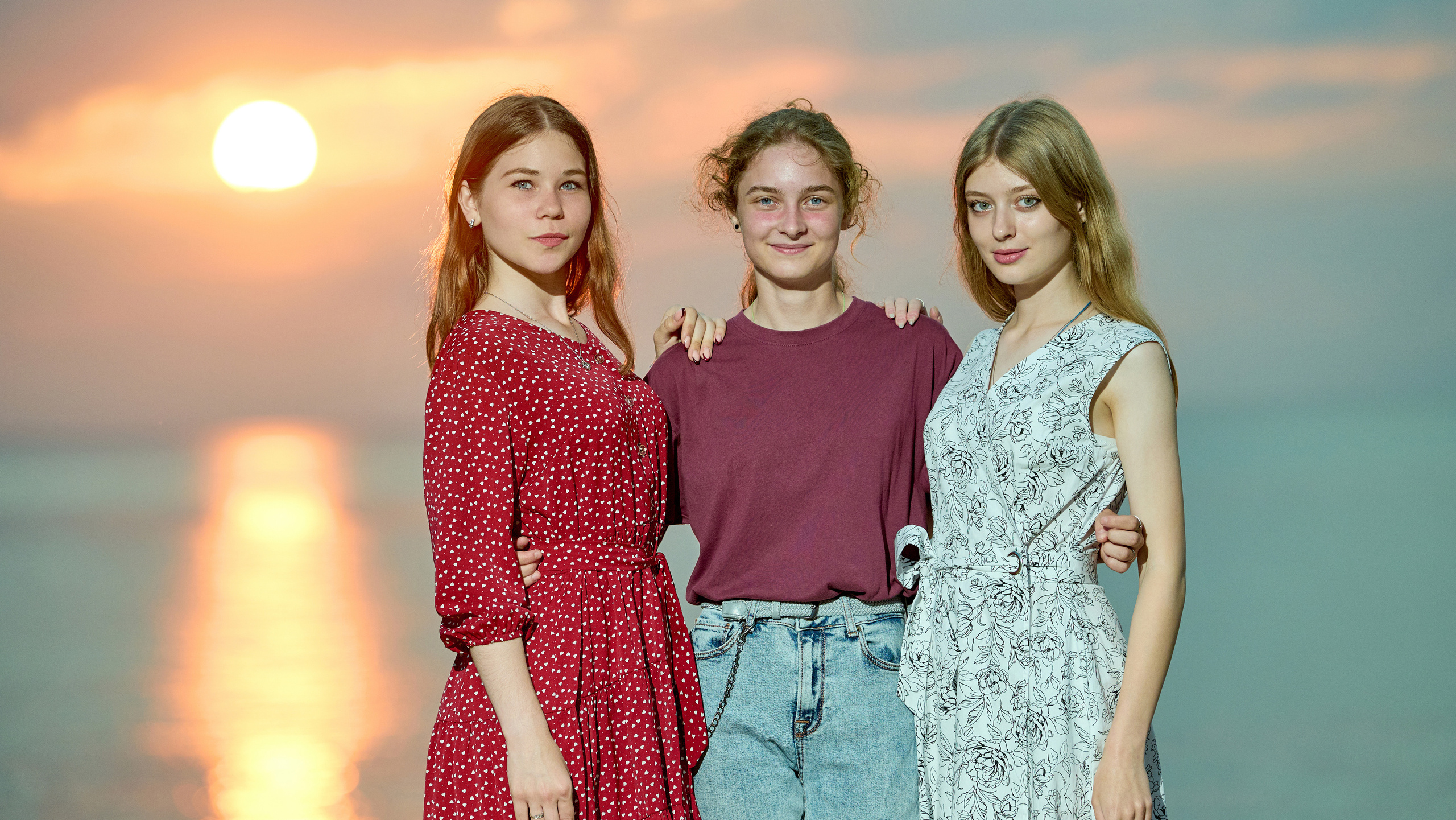 Выпускные альбомы для садов, школ и ВУЗов в Ейске и районе