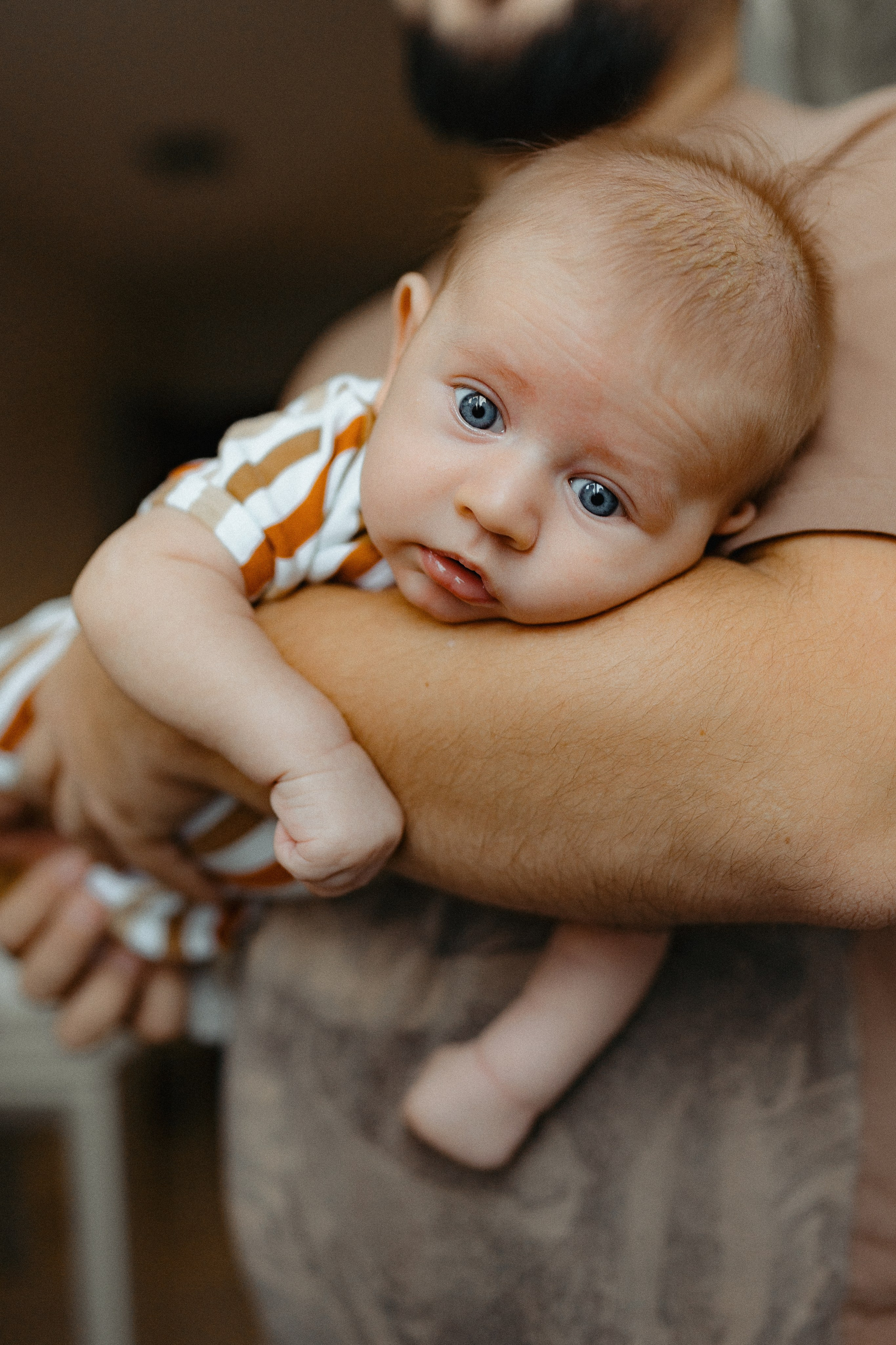 Домашняя семейная фотосессия с малышом. Портретный и семейный фотограф в Москве Мария Рослякова