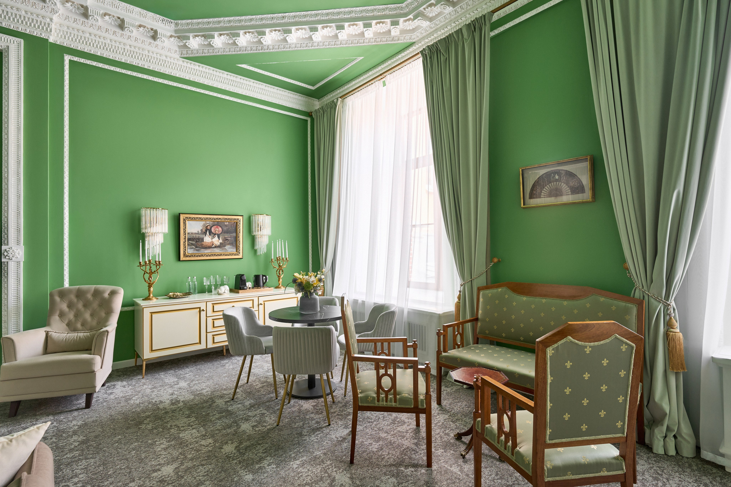 Бутик-отель ACADEMIA Особняк SHUVALOFF