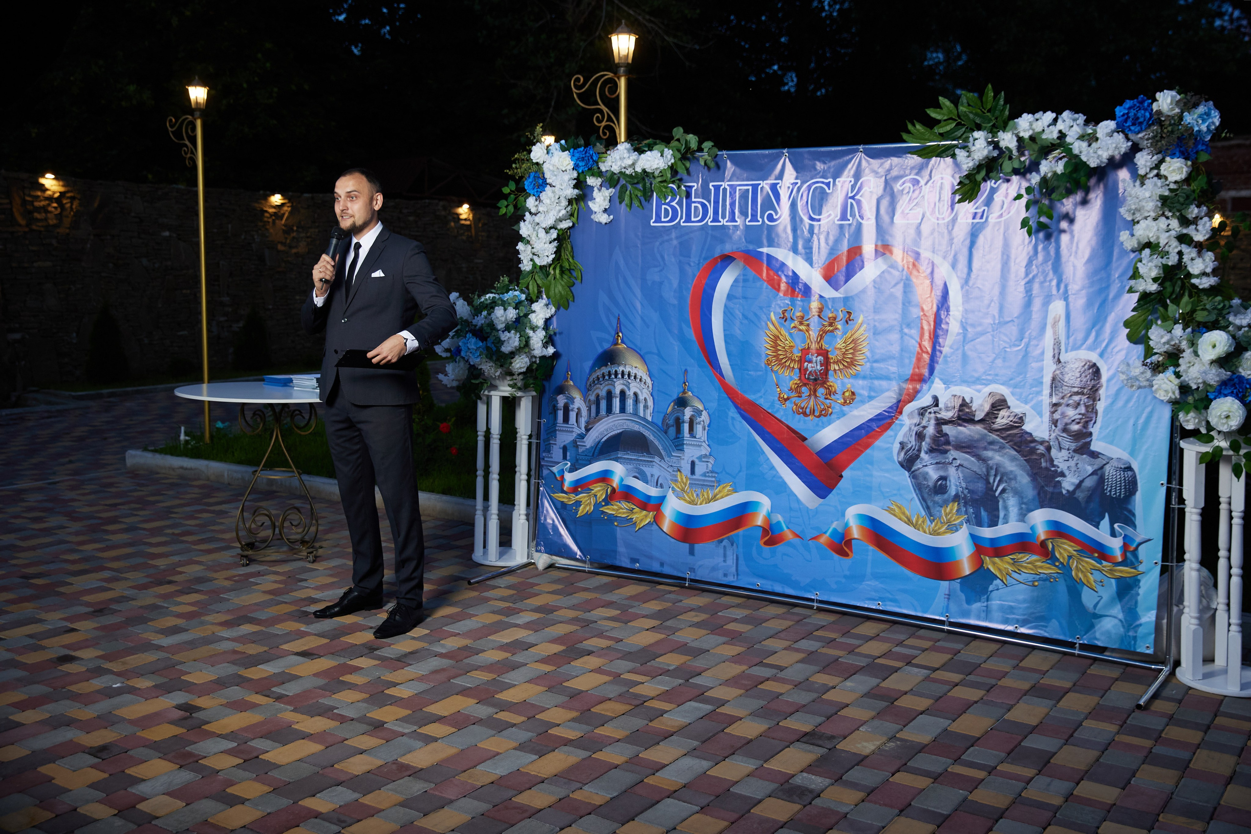 Выпускной в школе. Фотограф Эдуард Леньков. Ростов-на-Дону