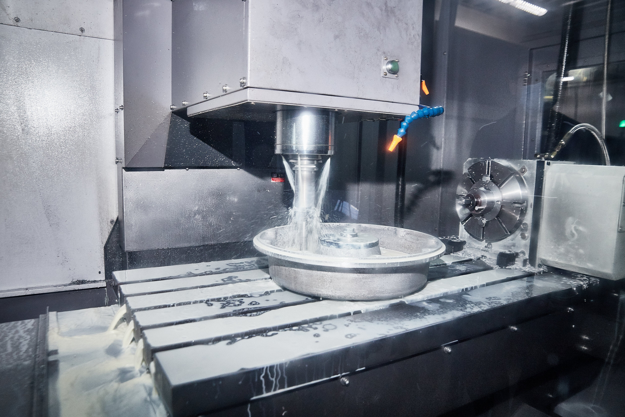 Съемка производства Linolit. Контент для бизнеса в Екатеринбурге Полдень Медиа